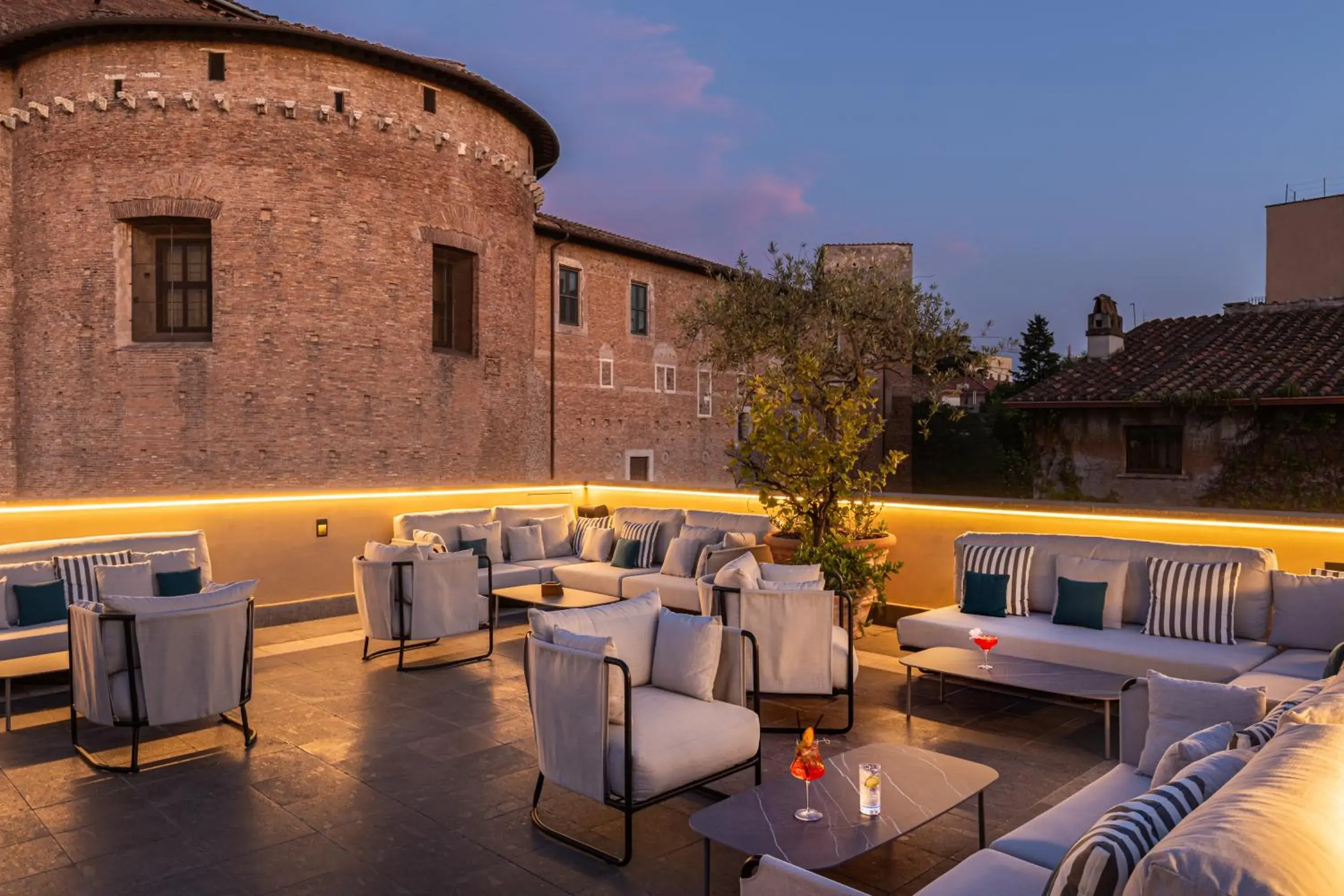 Restaurant/places to eat in Room Mate Collection Mia, Rome Colosseum Restaurant/places to eat in Room Mate Collection Mia, Rome Colosseum