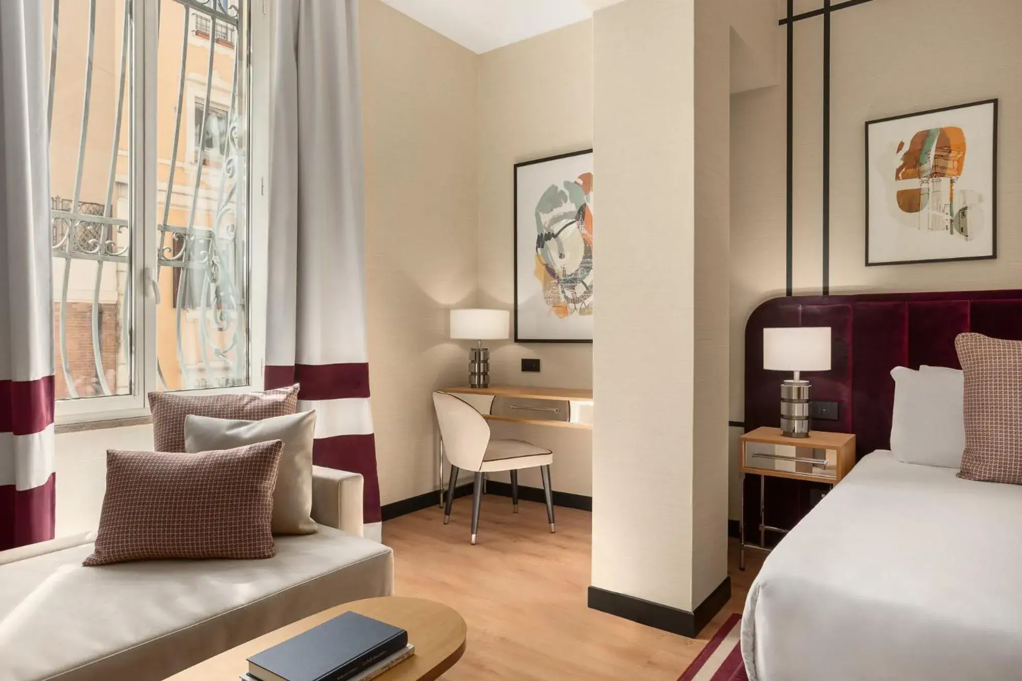 Bedroom, Bed in Room Mate Collection Mia, Rome Colosseum Bedroom, Bed in Room Mate Collection Mia, Rome Colosseum