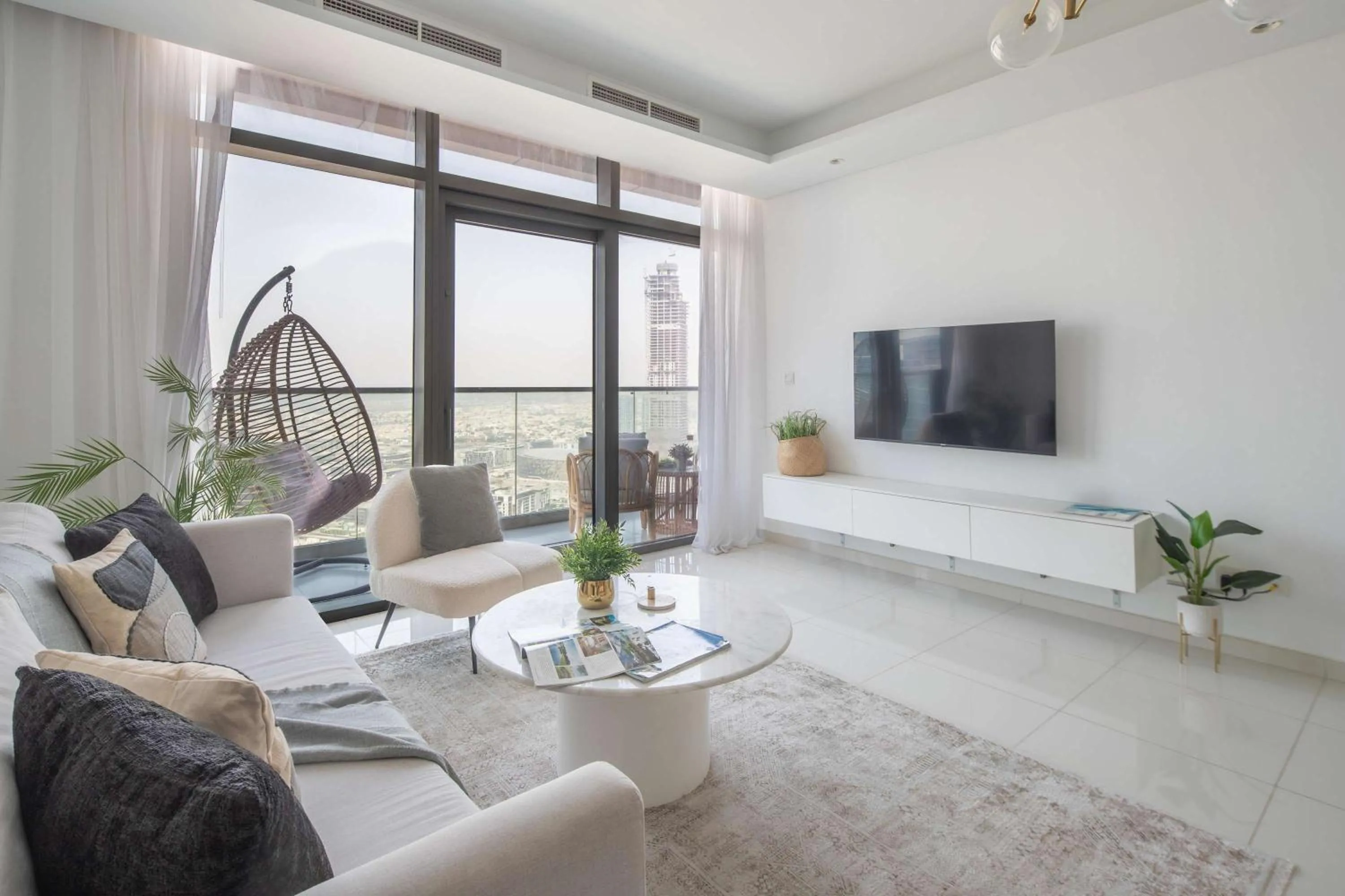 Frank Porter - Paramount Midtown