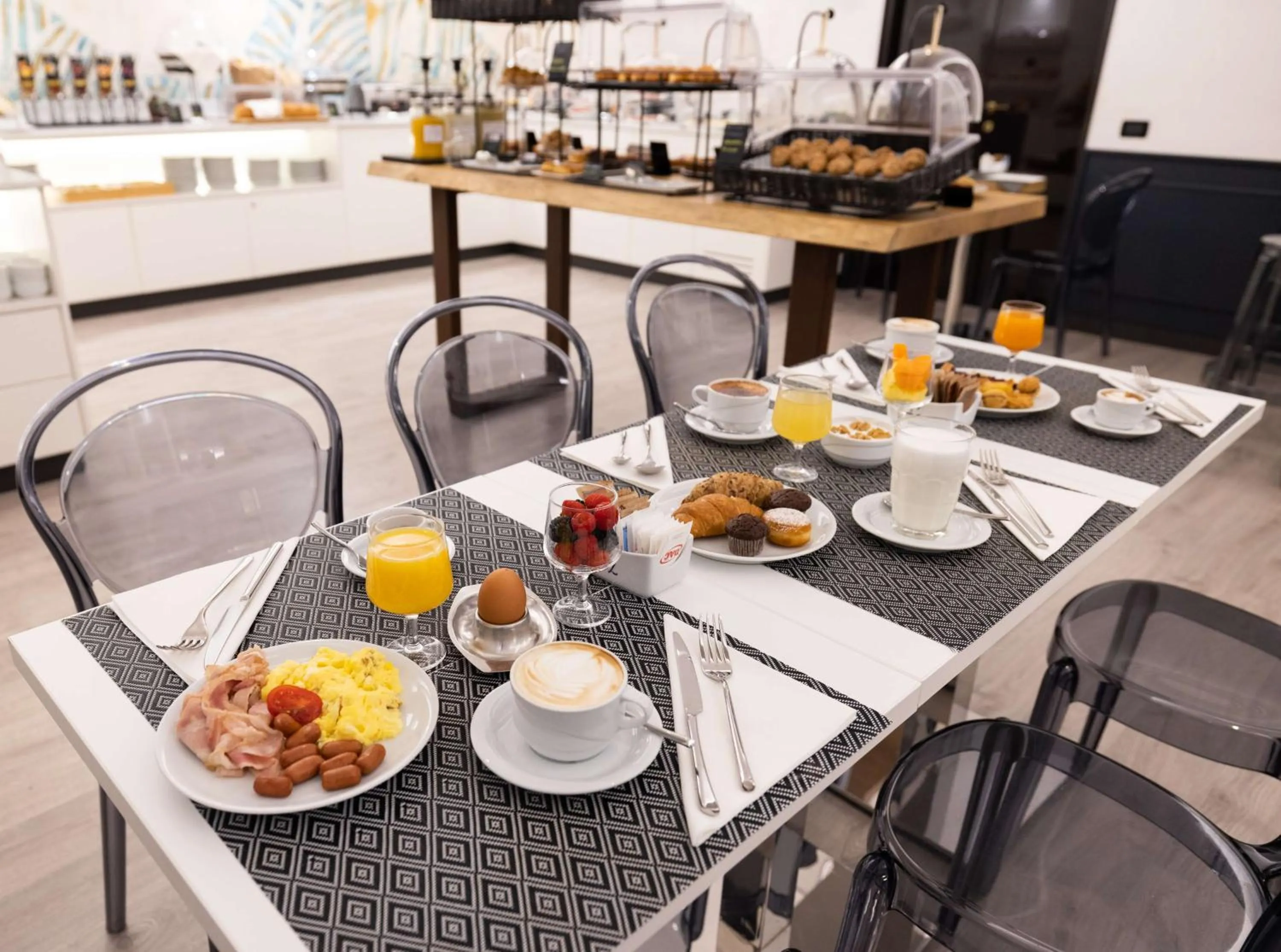 Breakfast in Best Western Plus Hotel Genova