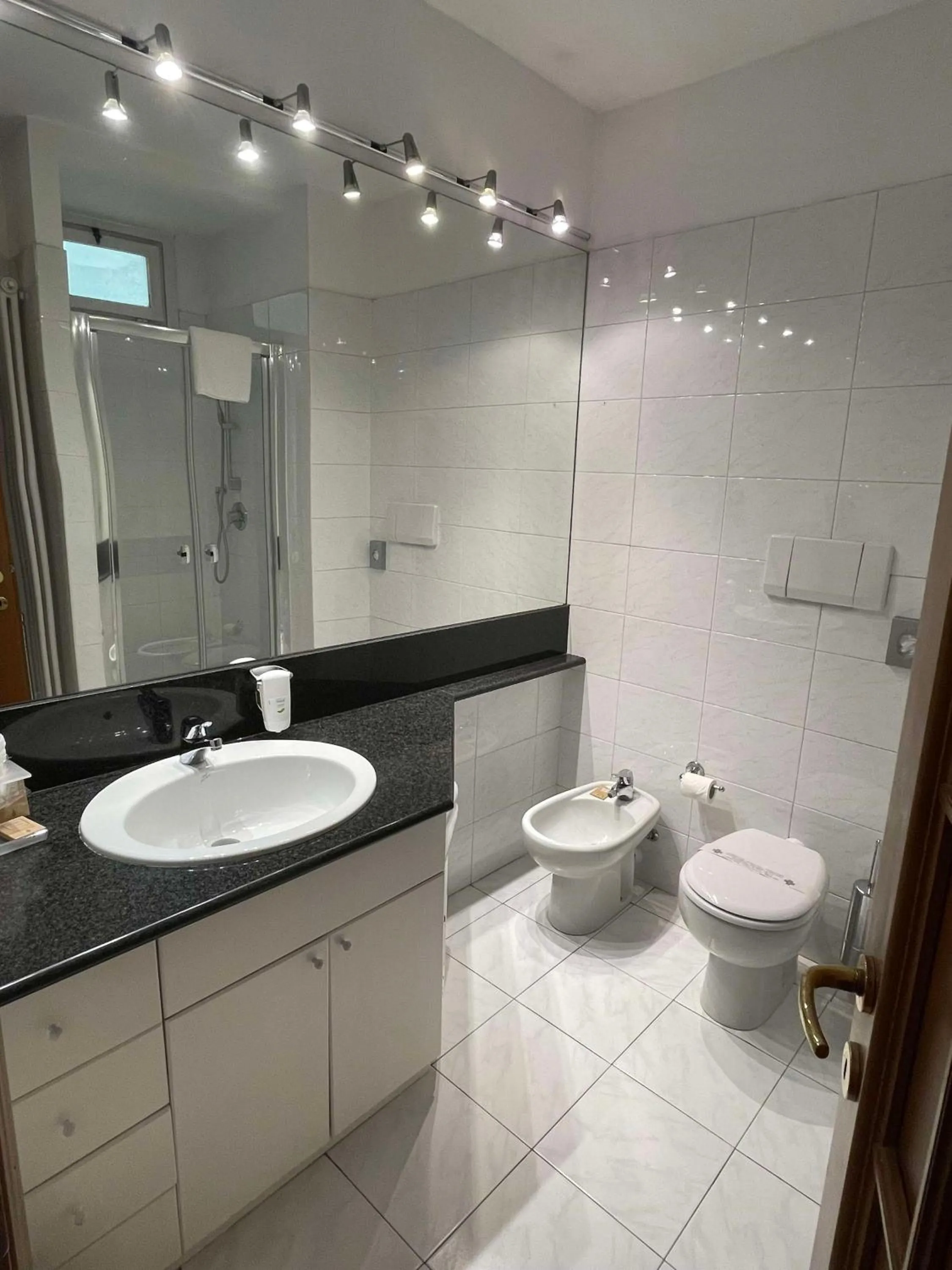 Bathroom in Best Western Plus Hotel Genova