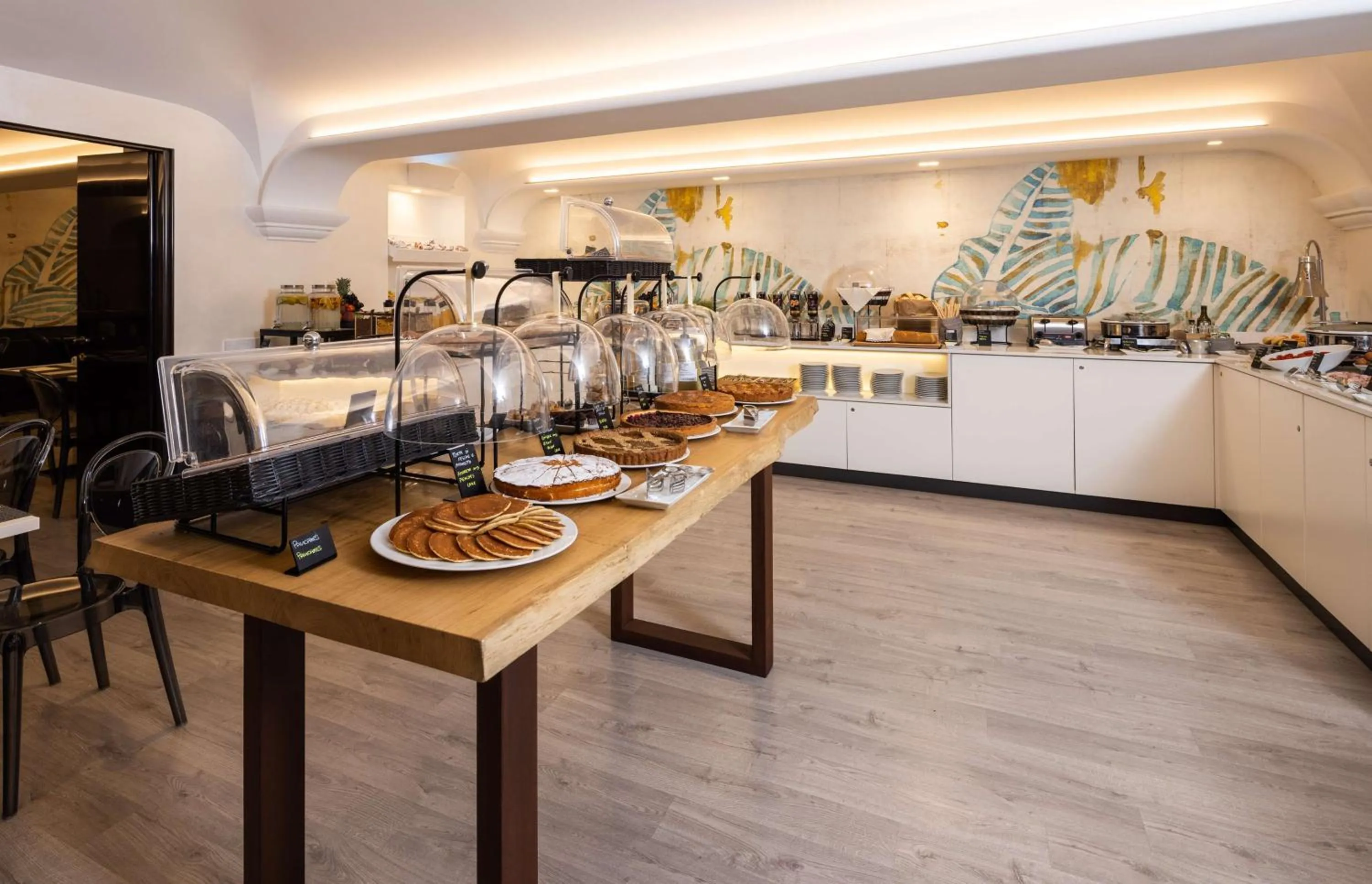 Breakfast in Best Western Plus Hotel Genova