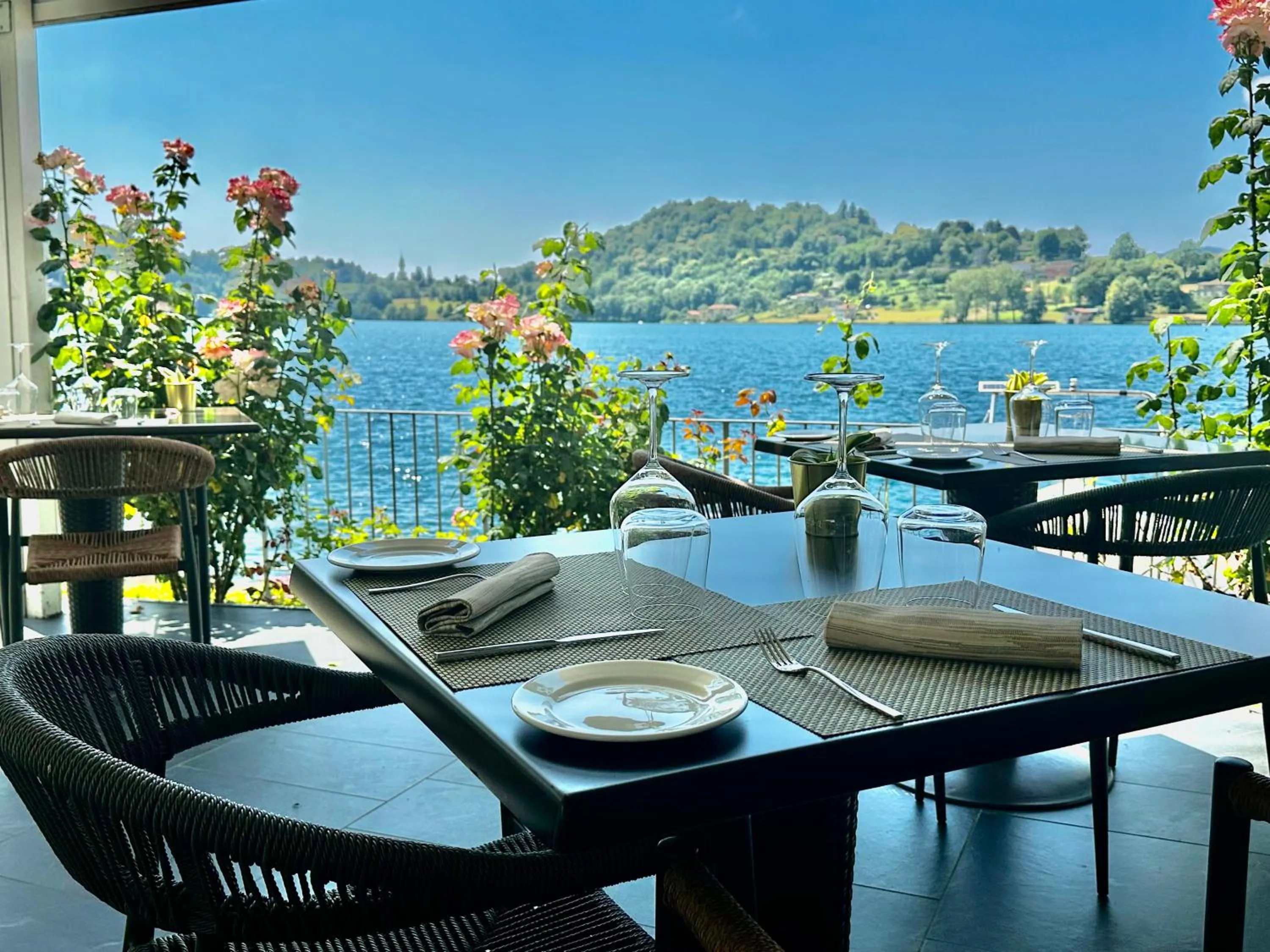 Restaurant/places to eat in Hotel L'Approdo