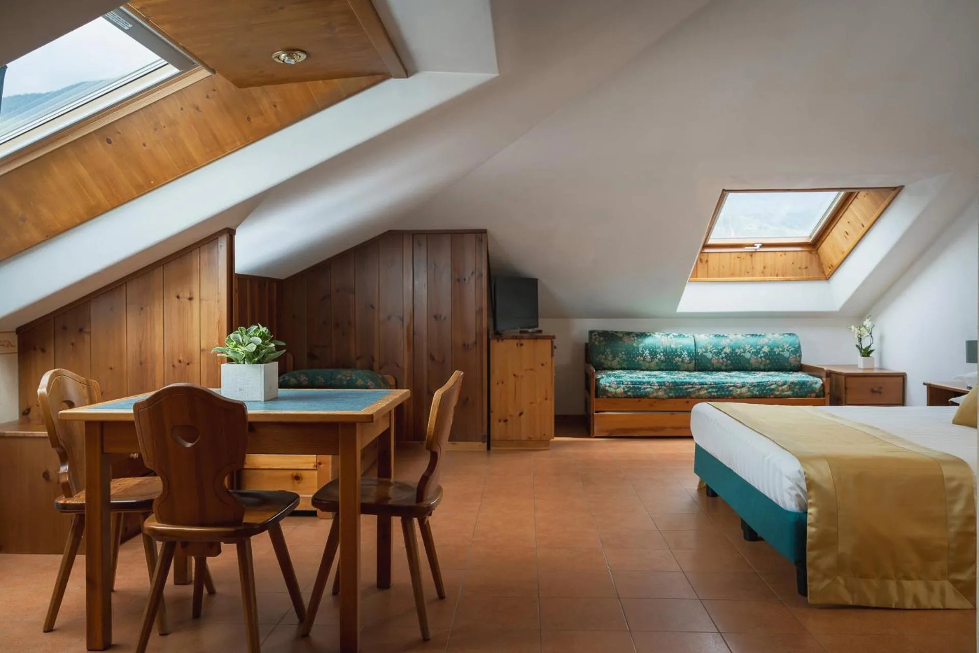 Bed in Hotel Cristallo