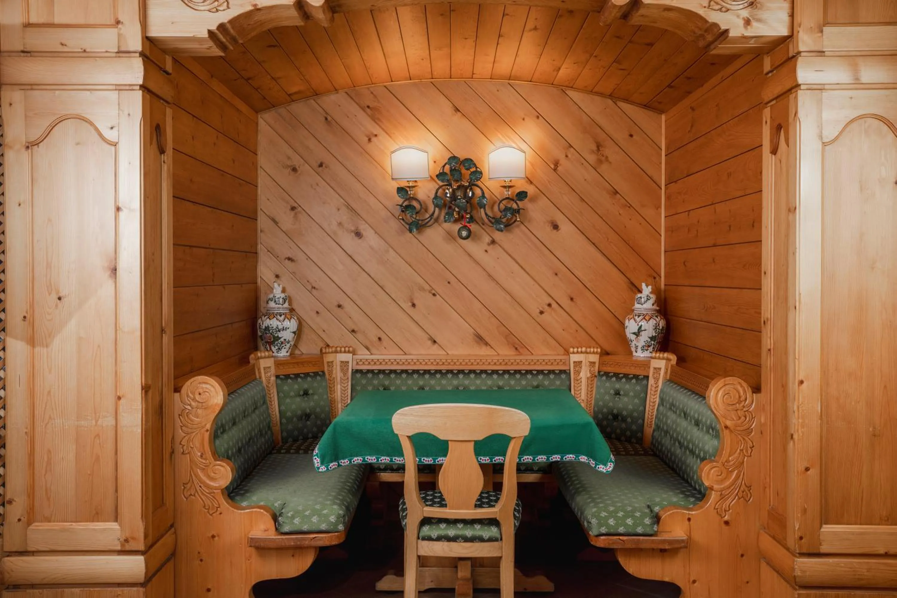 Restaurant/places to eat in Hotel Cristallo