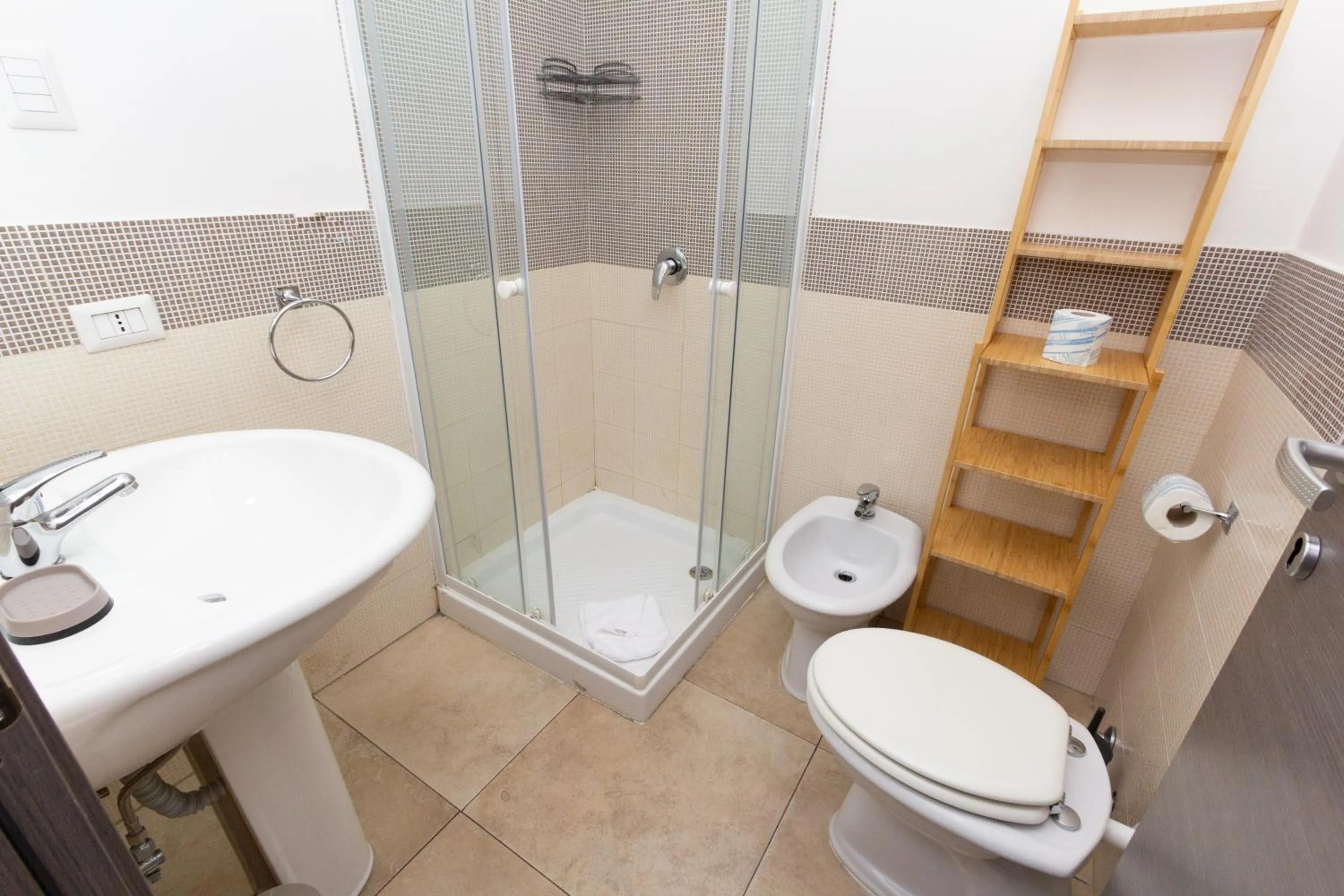 Bathroom in Aurelio Deluxe Rooms