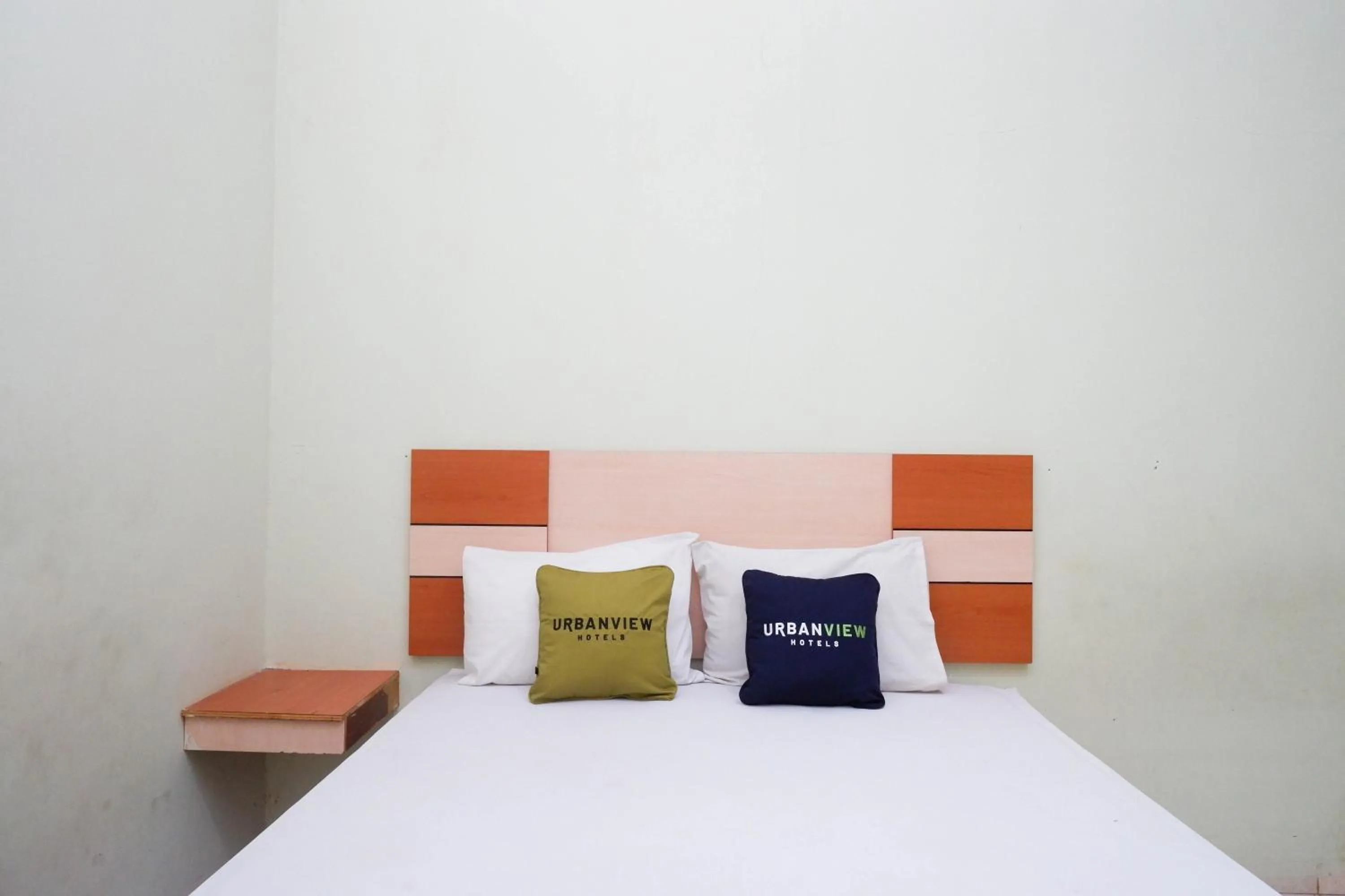 Bedroom, Bed in Urbanview Hotel Platinum Parepare