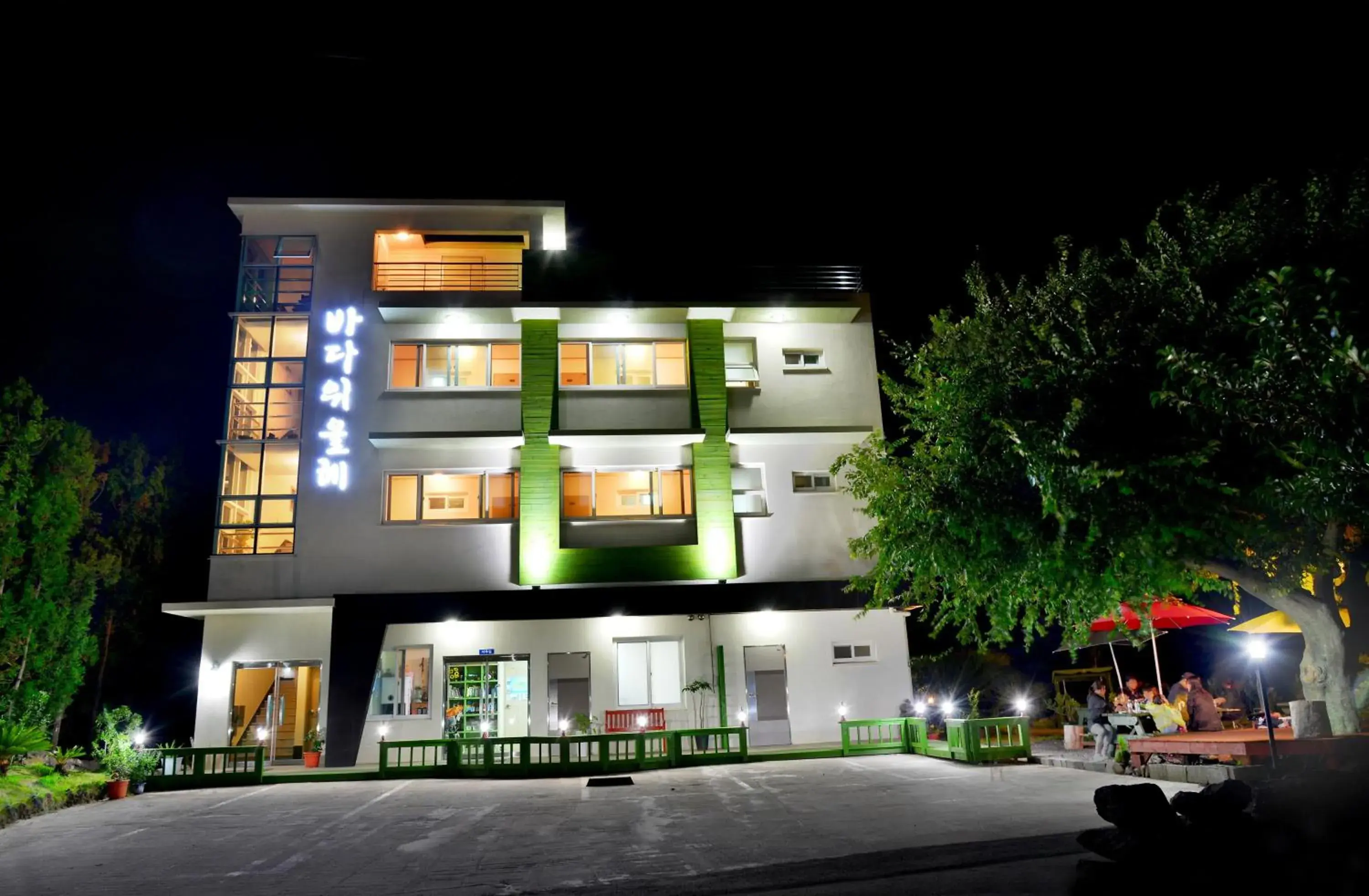 Property building in Jeju Bada Wi Olle Pension Property building in Jeju Bada Wi Olle Pension