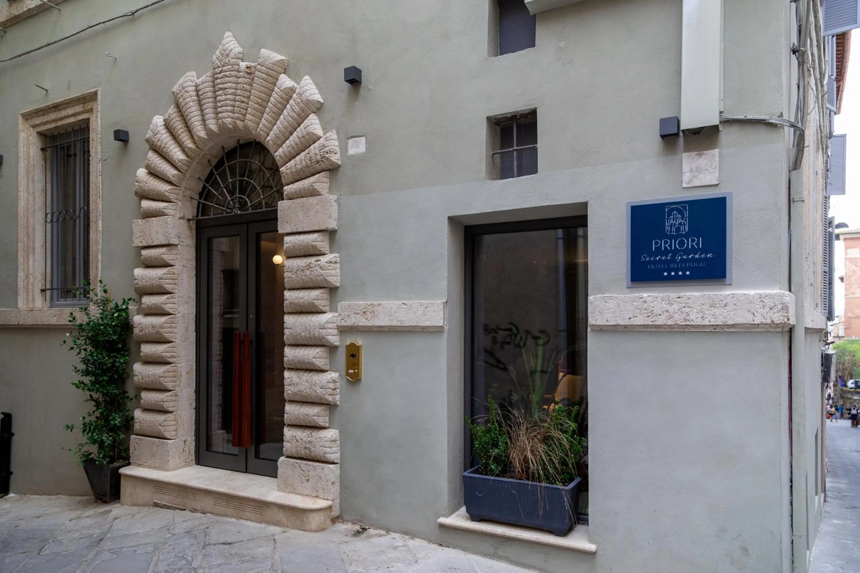 Property building in Hotel Priori Secret Garden