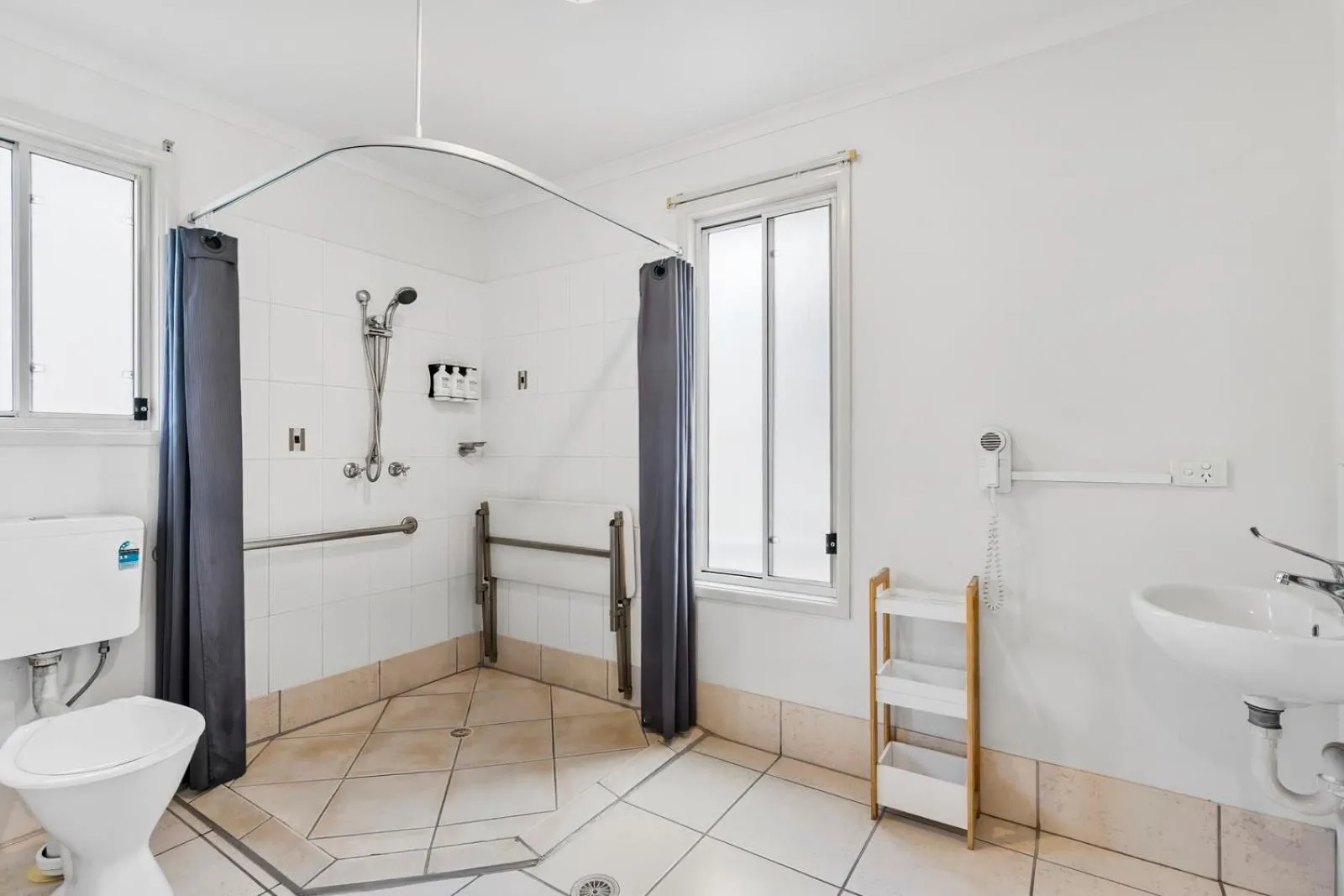 Bathroom in Ingenia Holidays Noosa