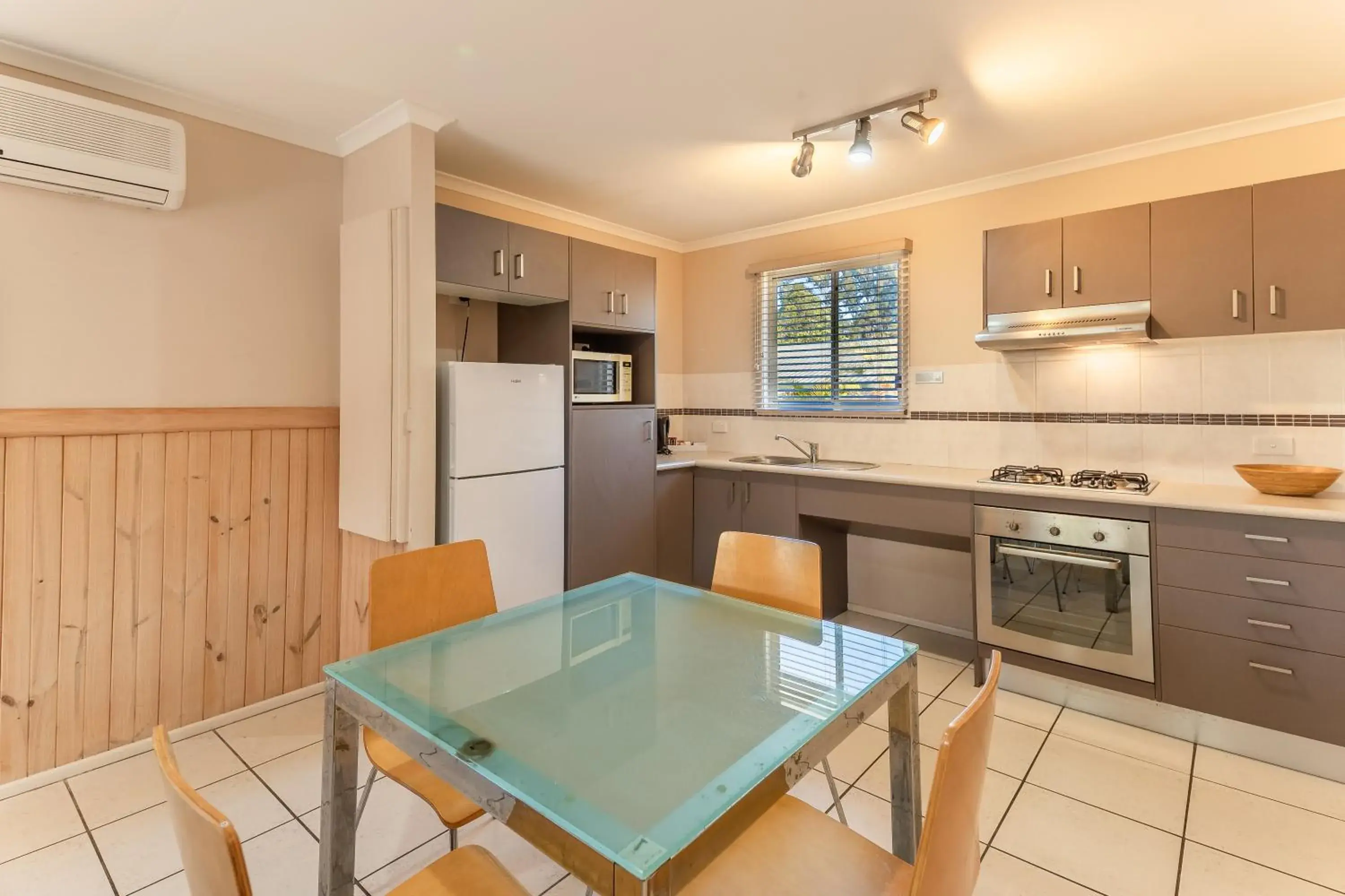 1 Bedroom Deluxe Cabin in Ingenia Holidays Noosa 1 Bedroom Deluxe Cabin in Ingenia Holidays Noosa