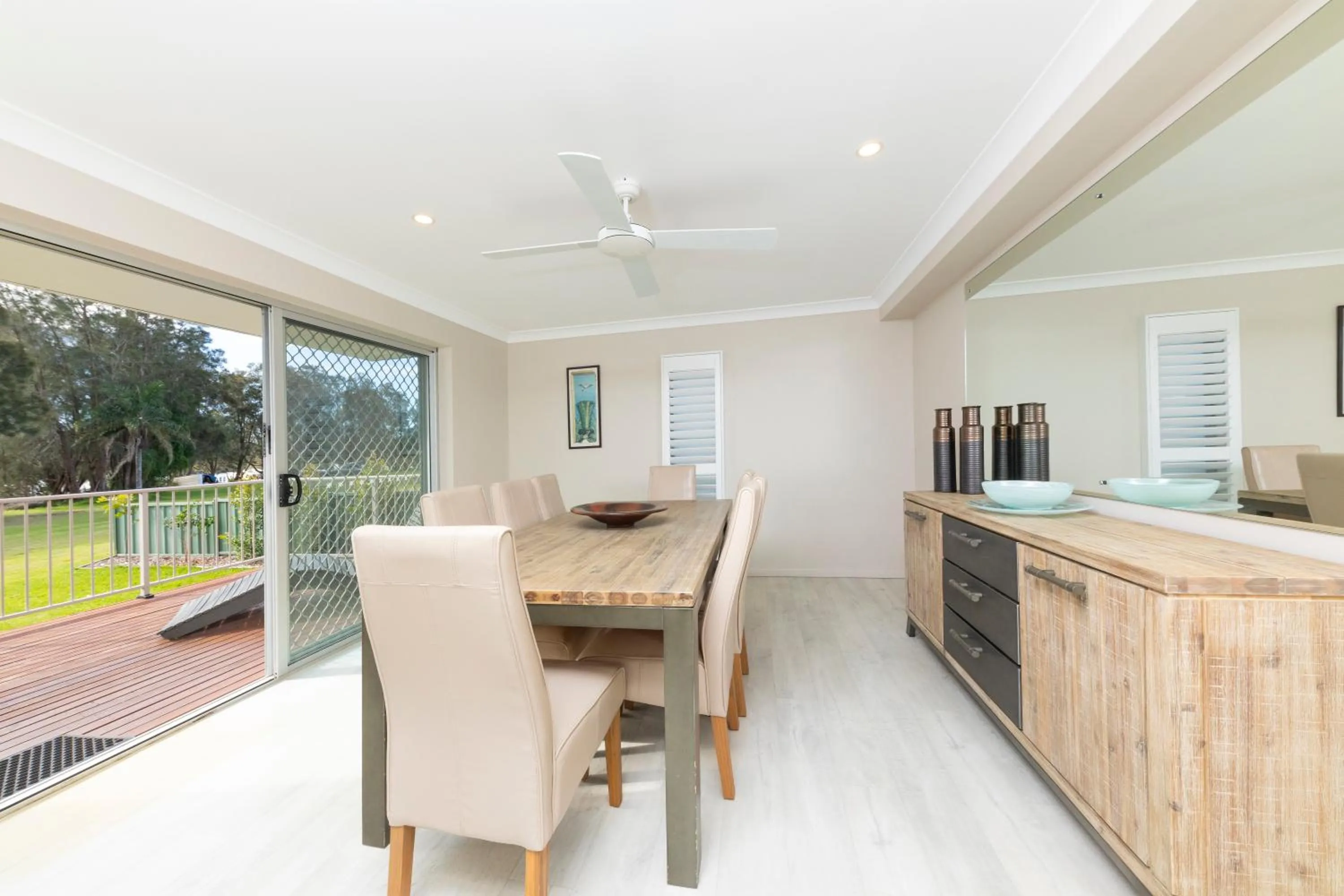 Dining area in NRMA Forster Tuncurry