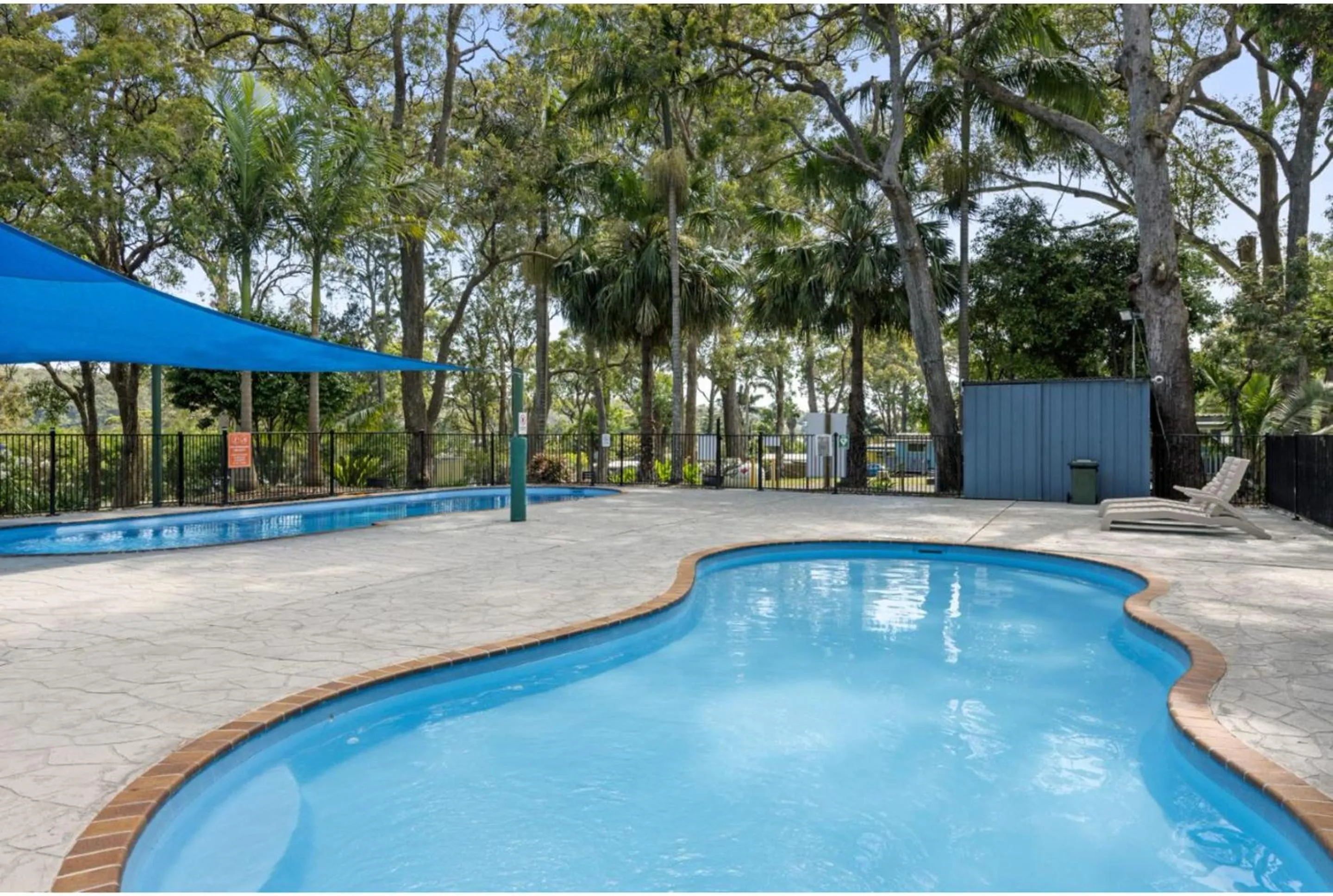 Swimming pool in Discovery Parks - Burrill Lake, Ulladulla