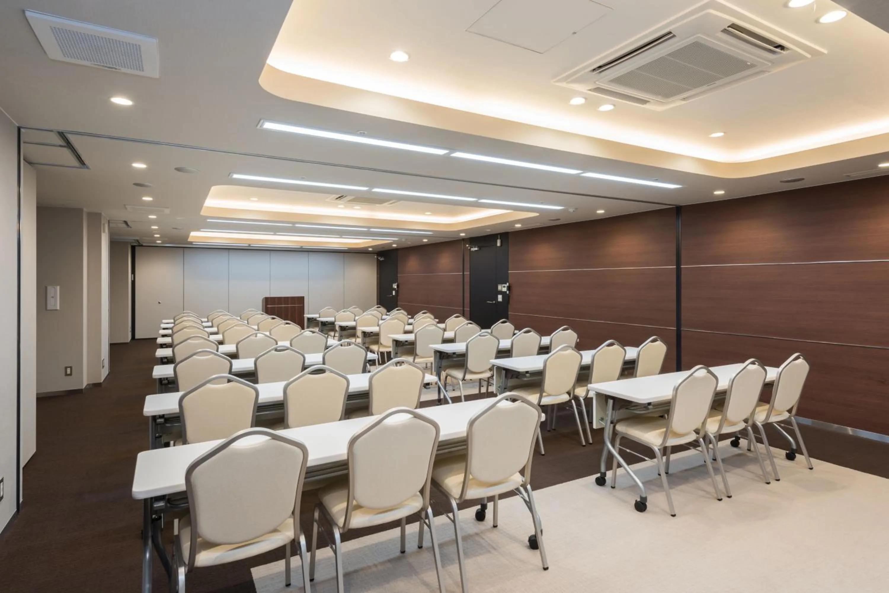 Meeting/conference room in Nagoya Kanayama Hotel