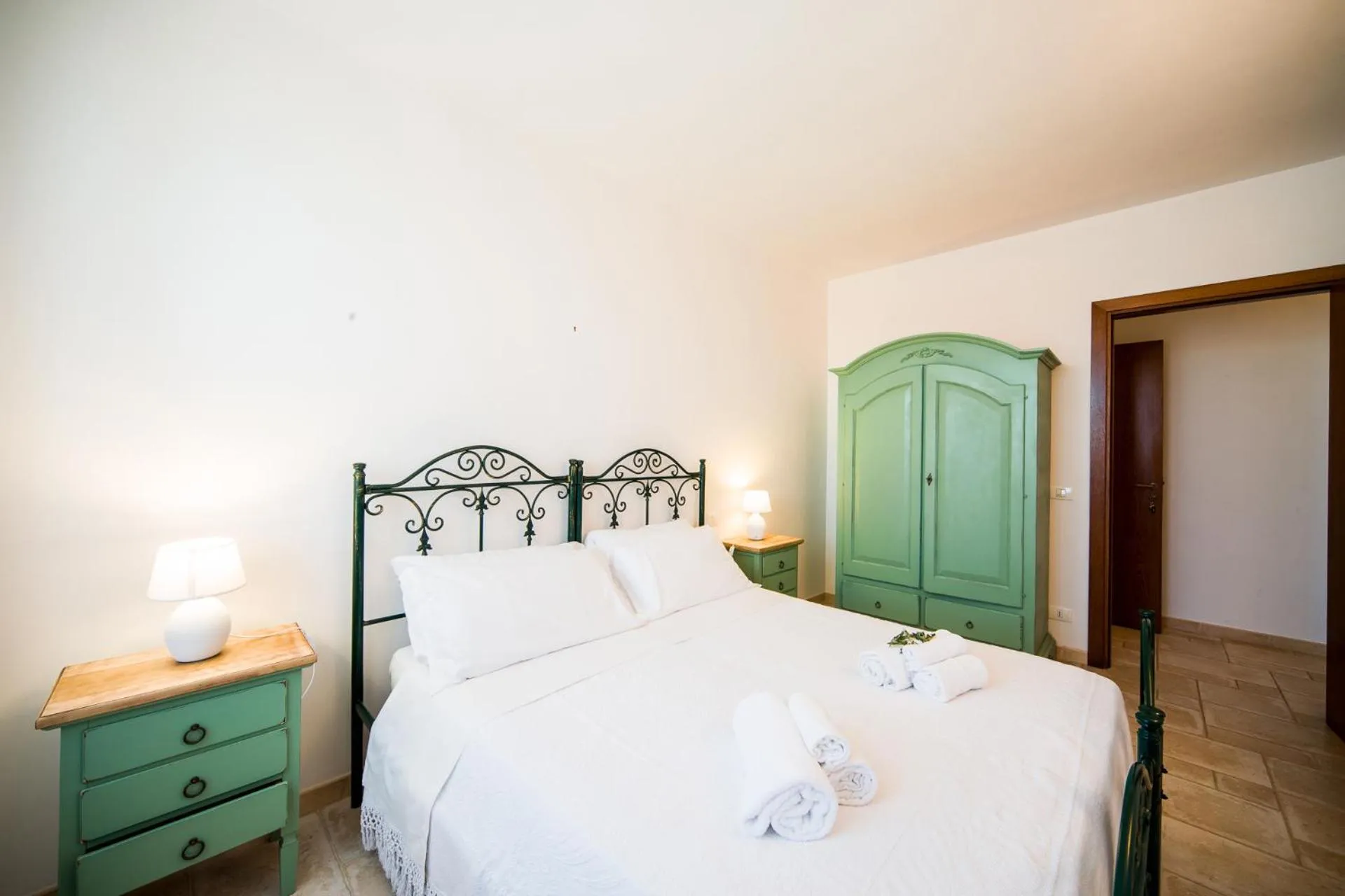 Bed in Trulli Nuova Aia Resort