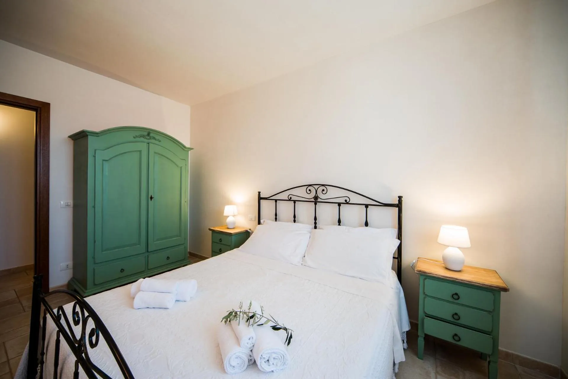 Bed in Trulli Nuova Aia Resort