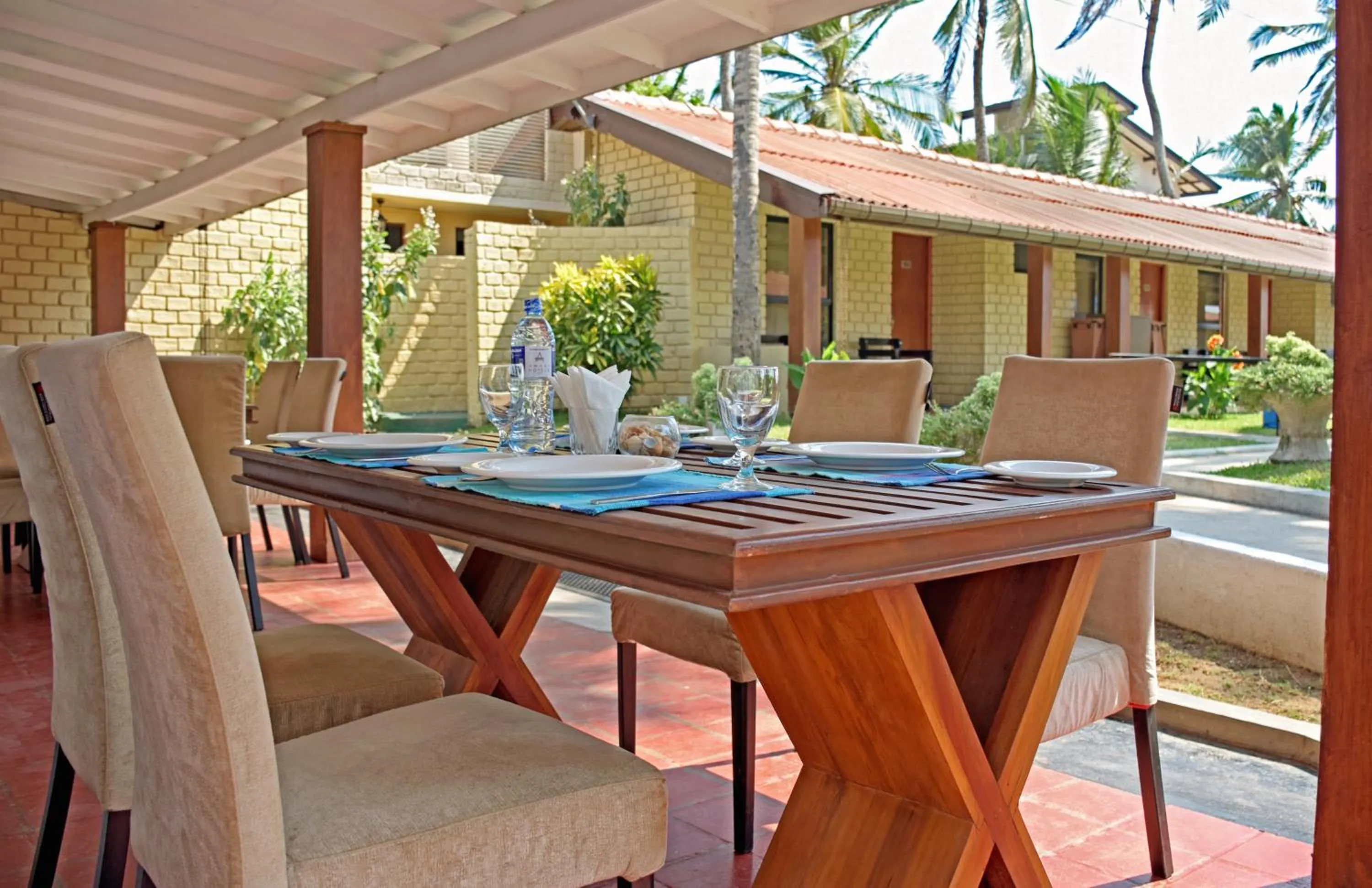 Restaurant/places to eat in Amagi Beach – Secluded Slice of Paradise