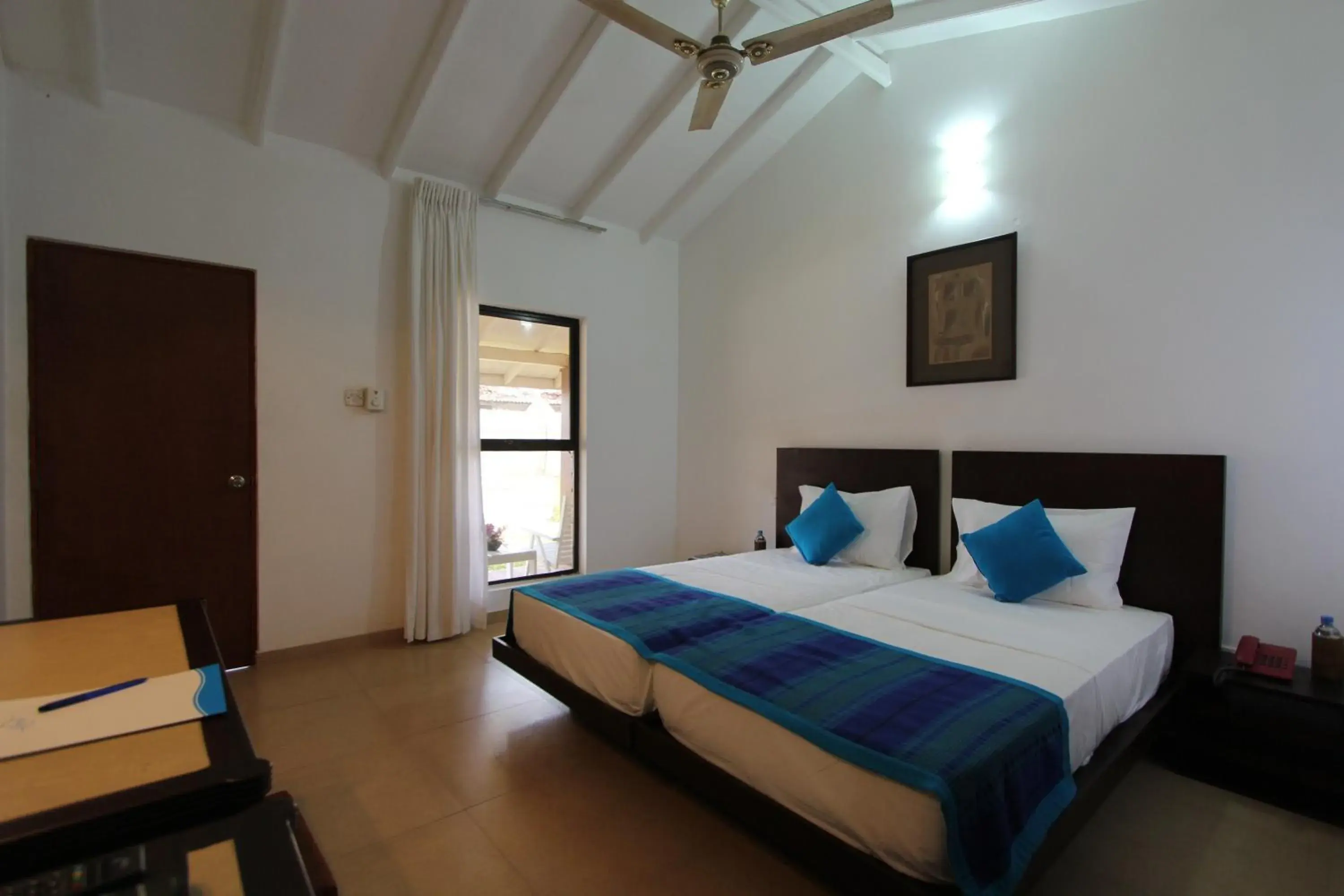 Bed in Amagi Beach – Secluded Slice of Paradise Bed in Amagi Beach – Secluded Slice of Paradise