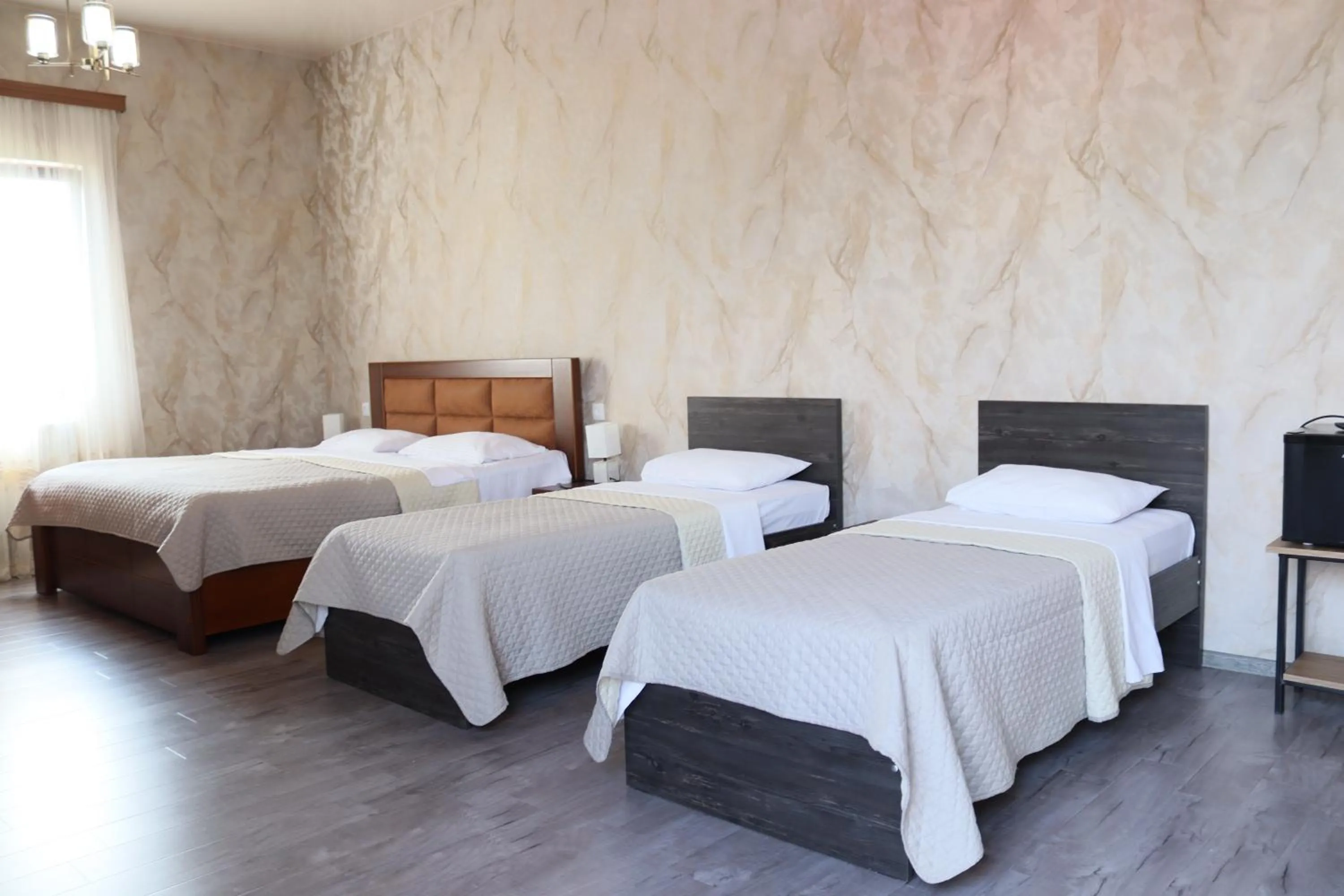 Bed in Hotel West Face