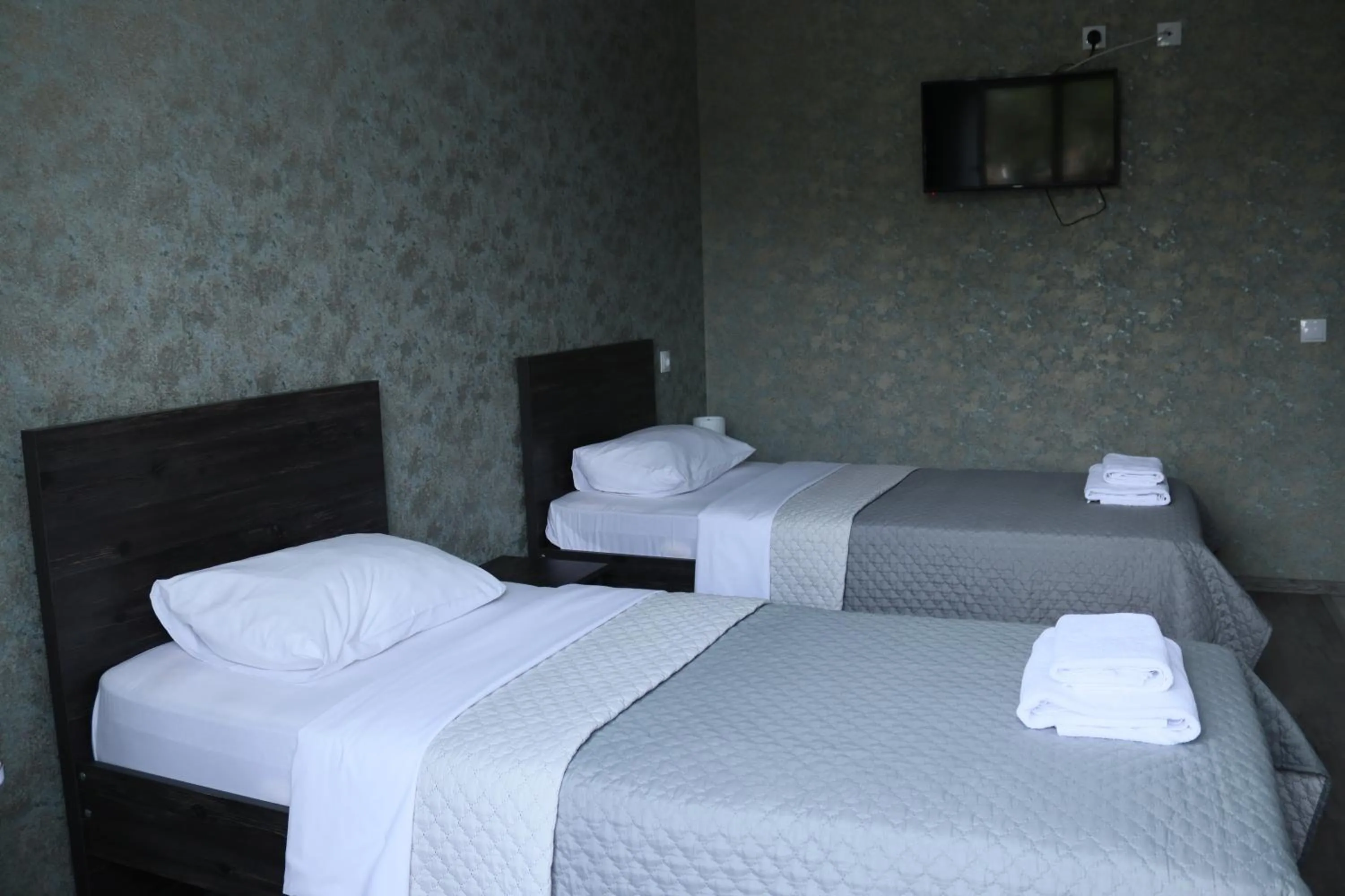 Bed in Hotel West Face