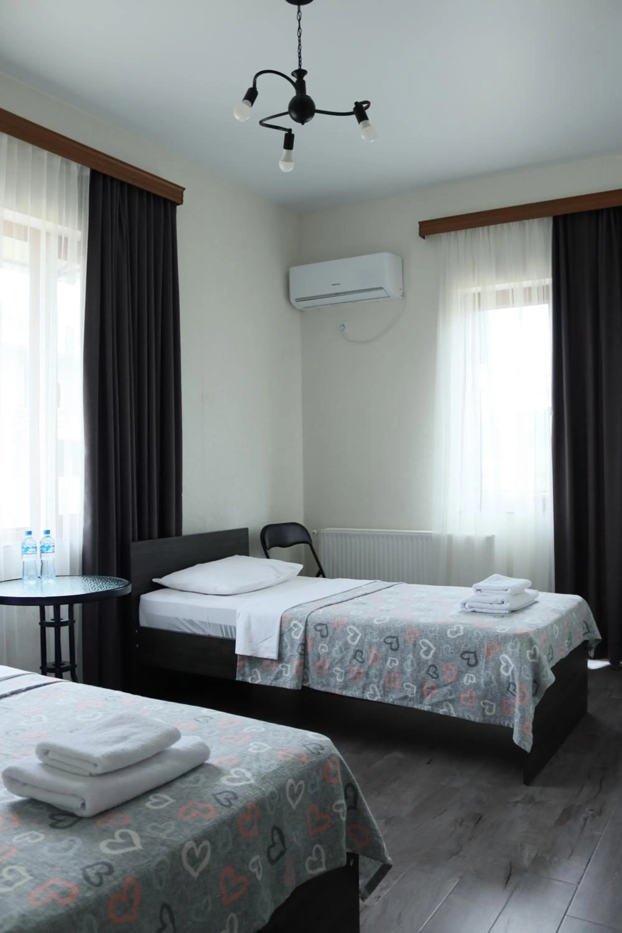 Bed in Hotel West Face