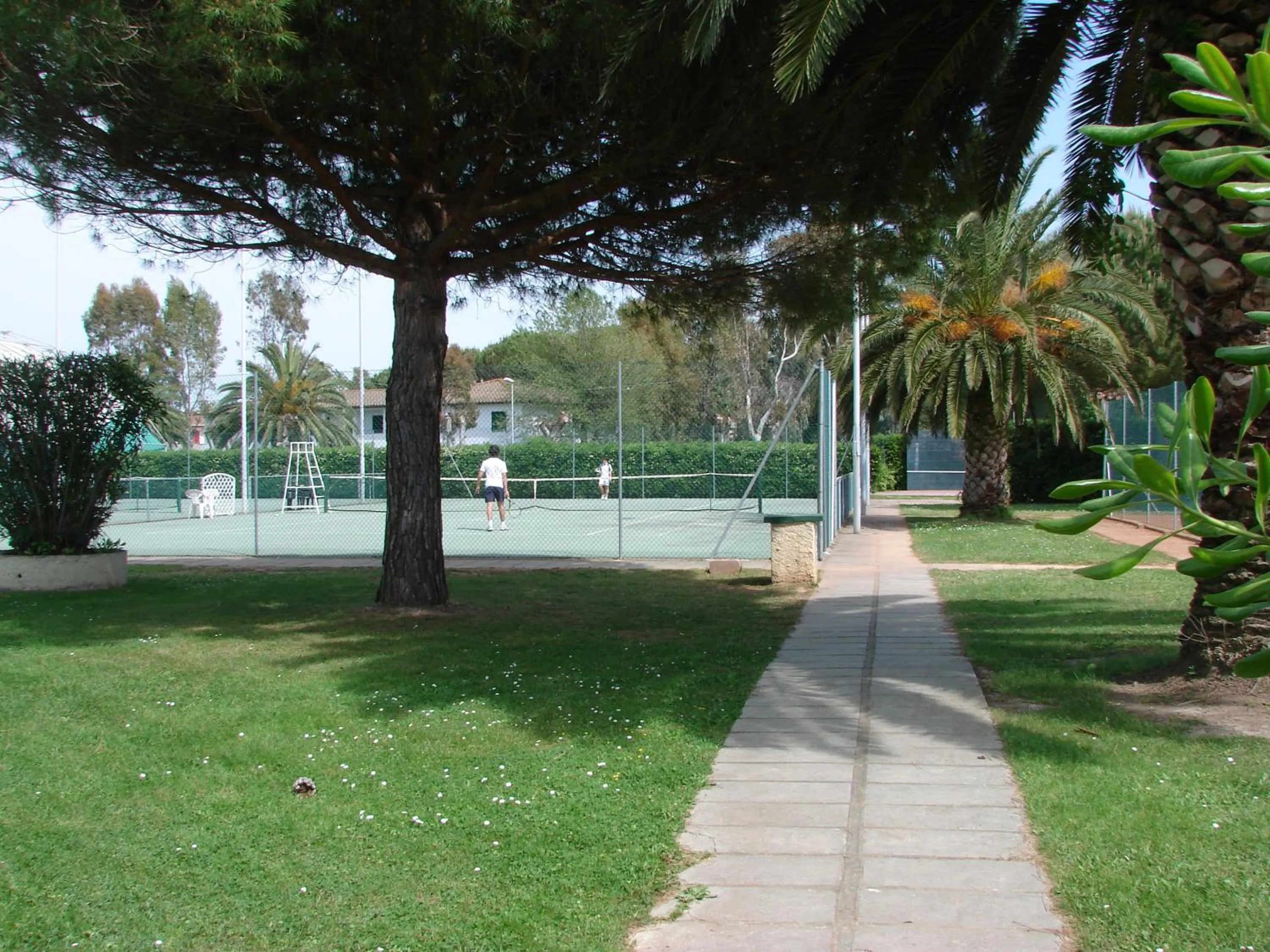 Tennis court in Hotel La Buca Del Gatto