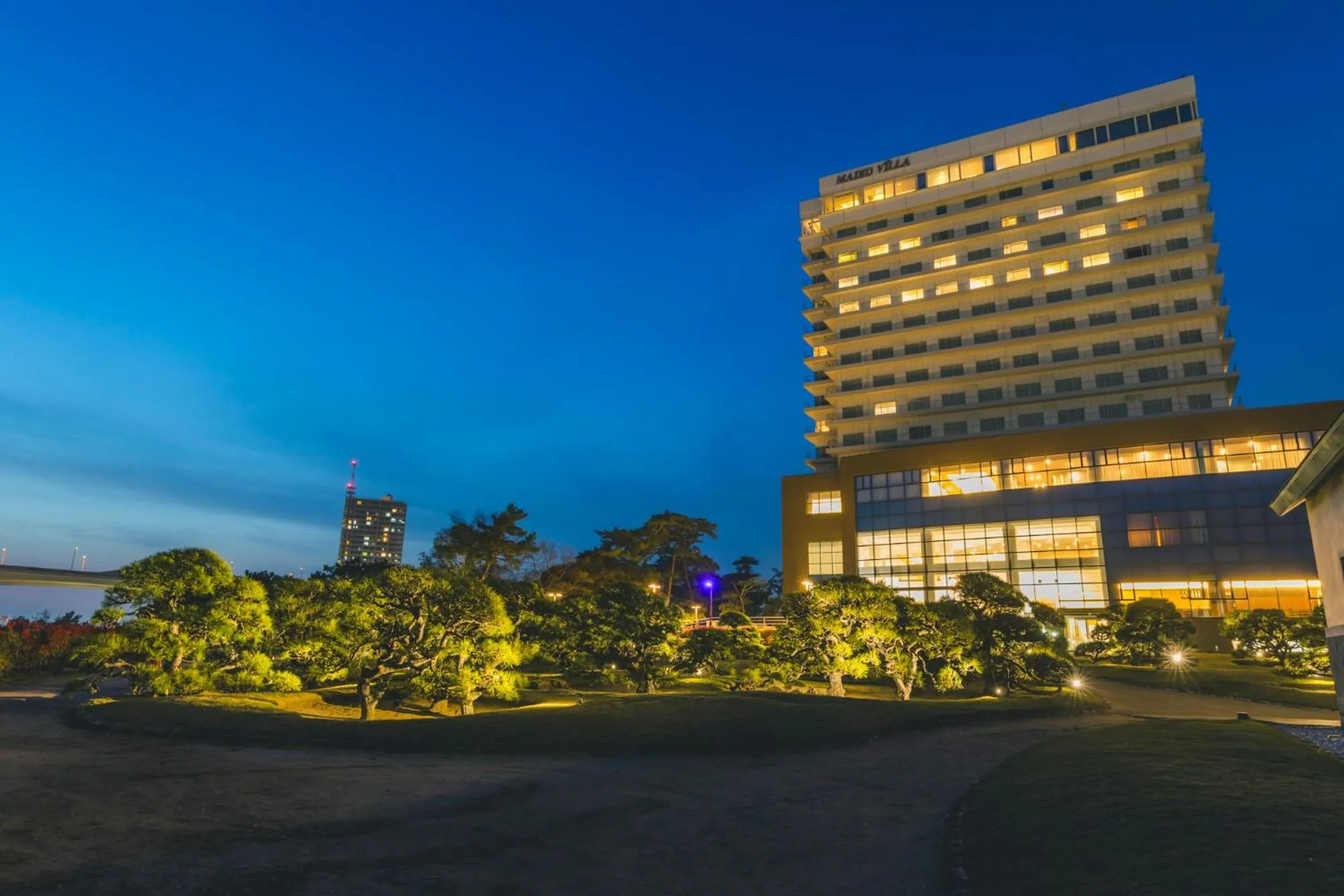 Property building in Seaside Hotel Maiko Villa Kobe
