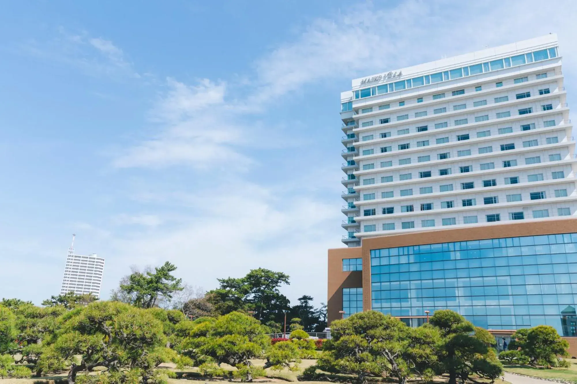 Property building in Seaside Hotel Maiko Villa Kobe Property building in Seaside Hotel Maiko Villa Kobe