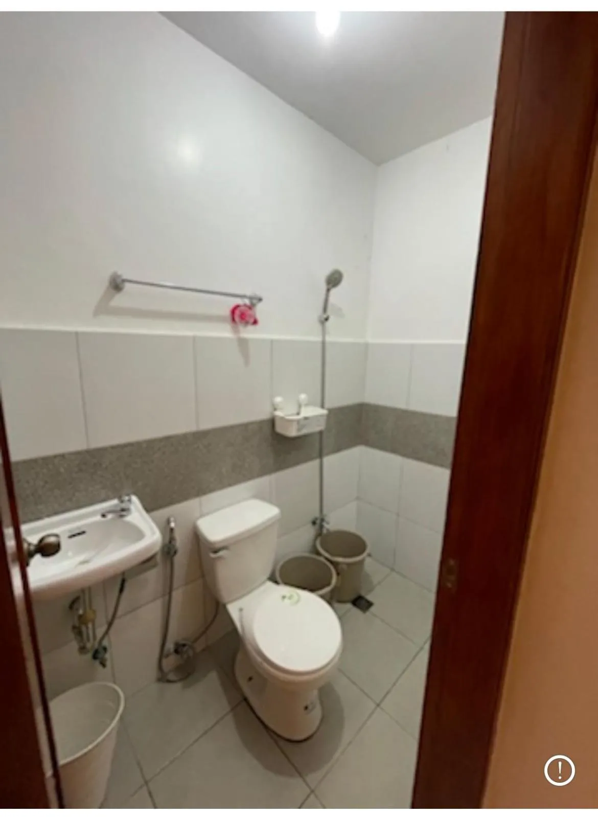 One-Bedroom Apartment in Sto. Niño Whole House w/ 2 AC Bedrooms