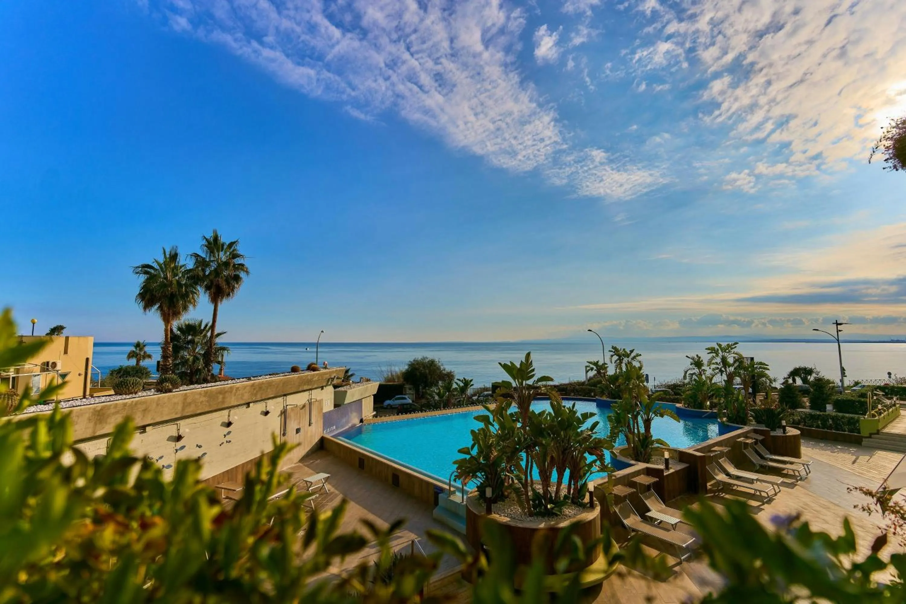 Swimming pool in Four Points by Sheraton Catania Hotel