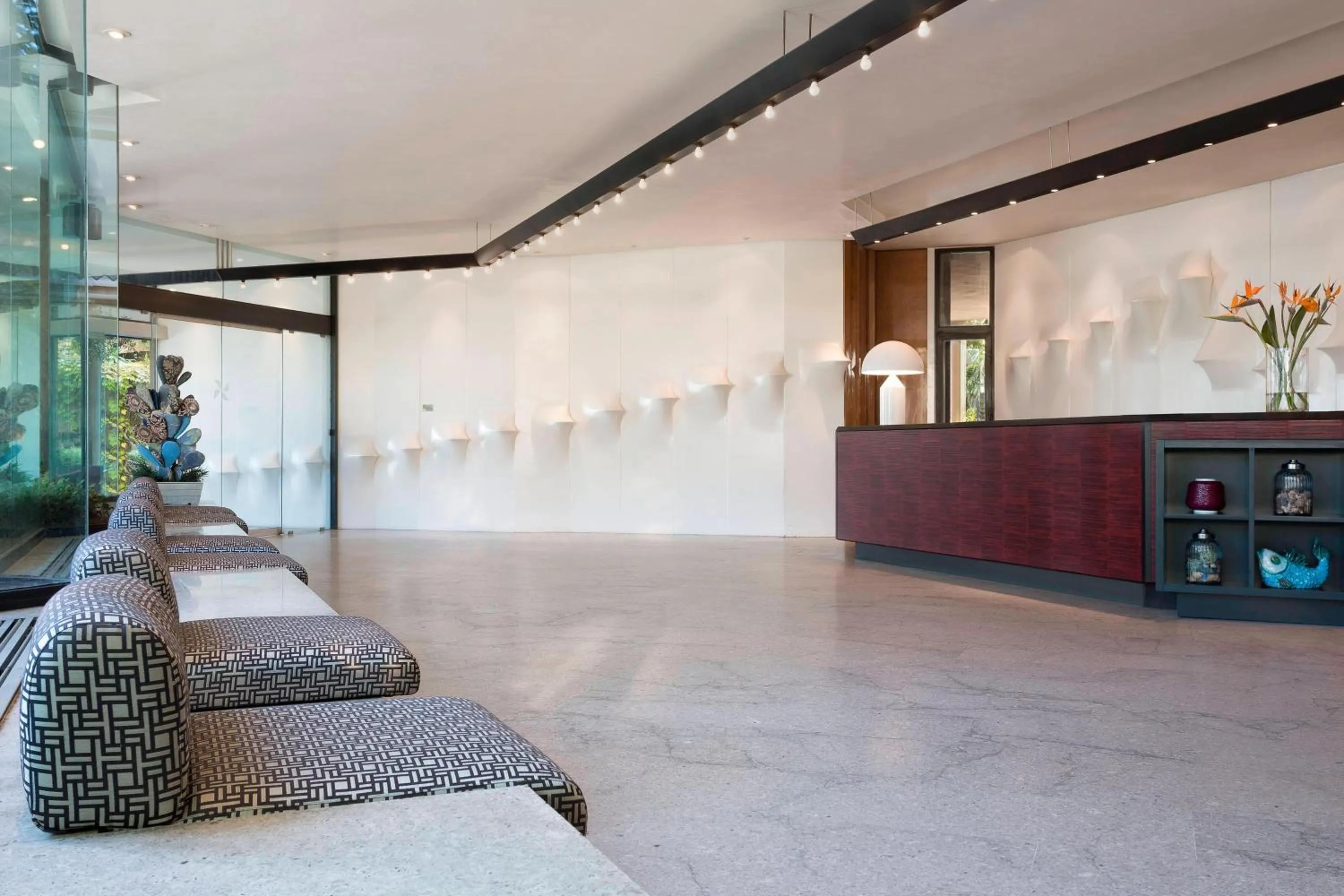 Lobby or reception in Four Points by Sheraton Catania Hotel