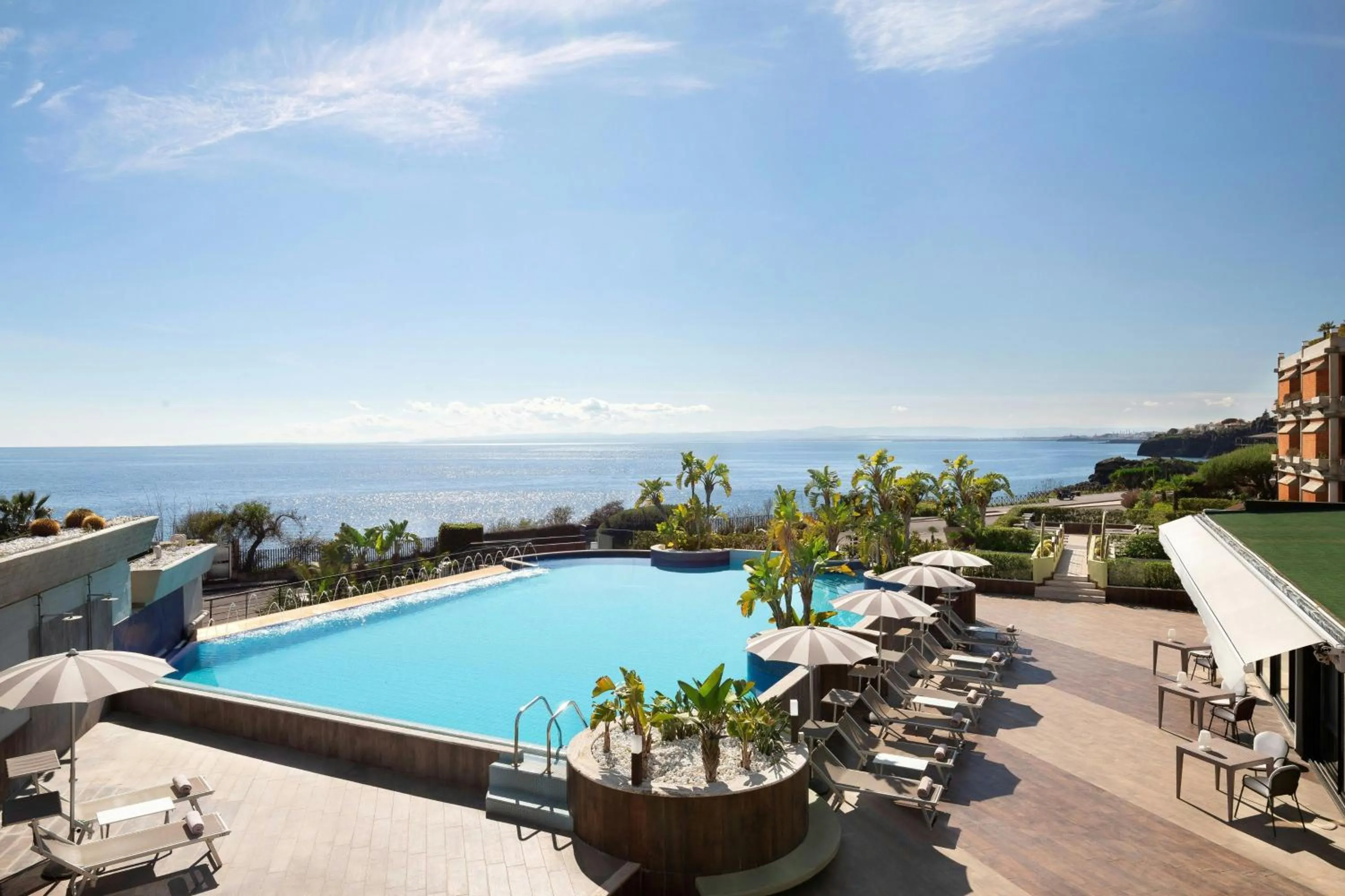 Swimming pool in Four Points by Sheraton Catania Hotel