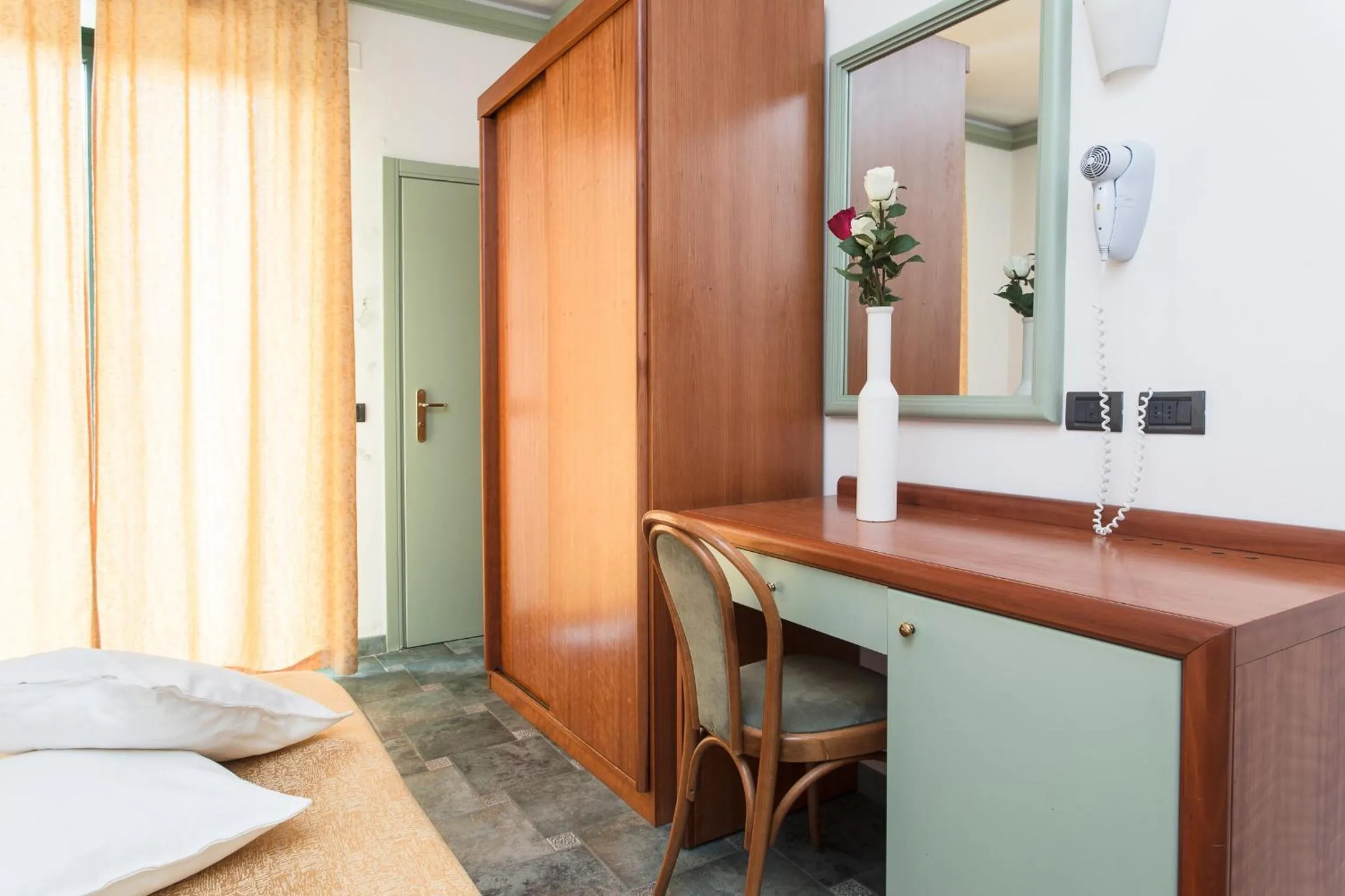 Bedroom in Hotel Zeus