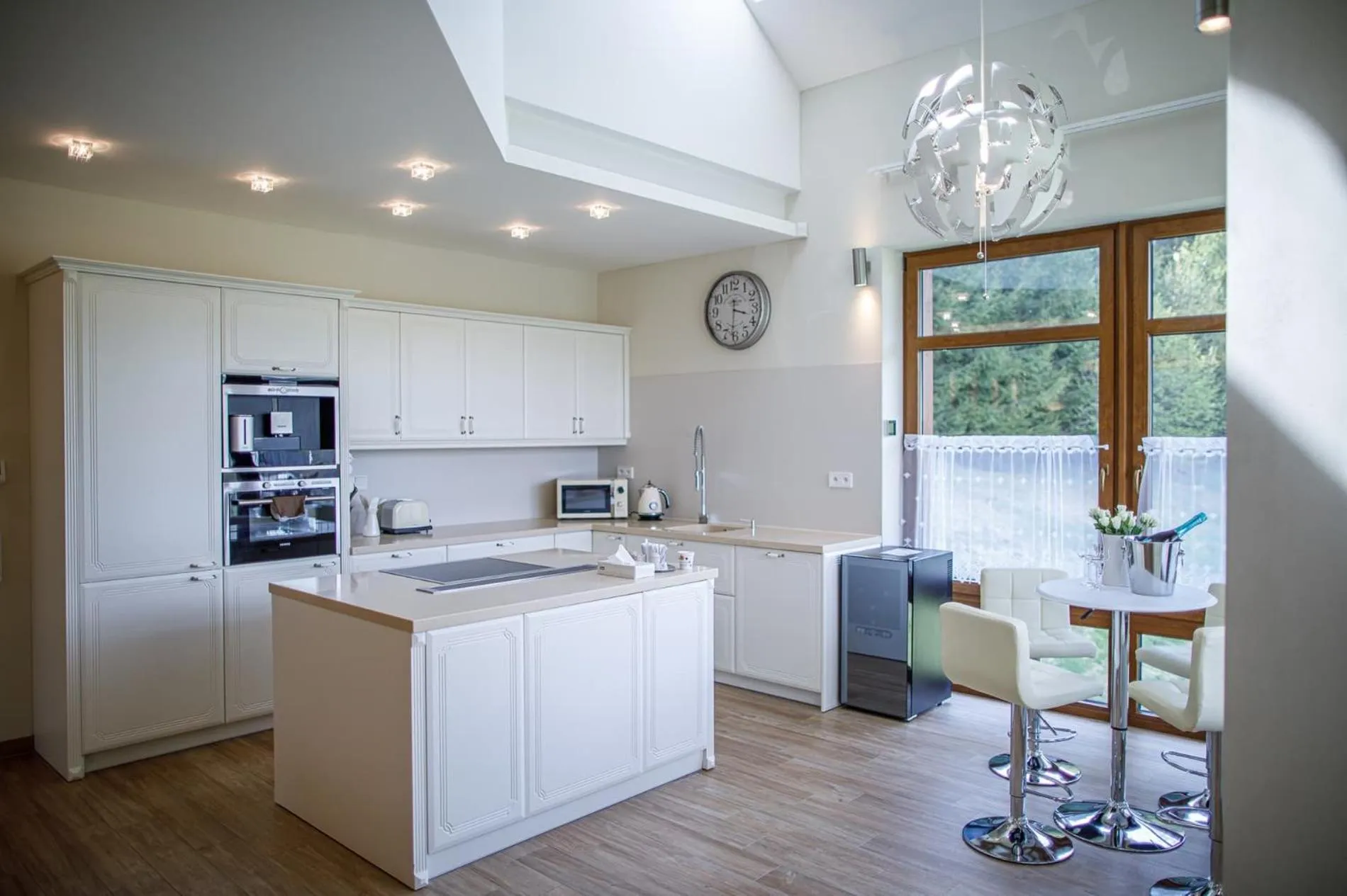 Coffee/tea facilities in Hotel Villa Golf Cihelny