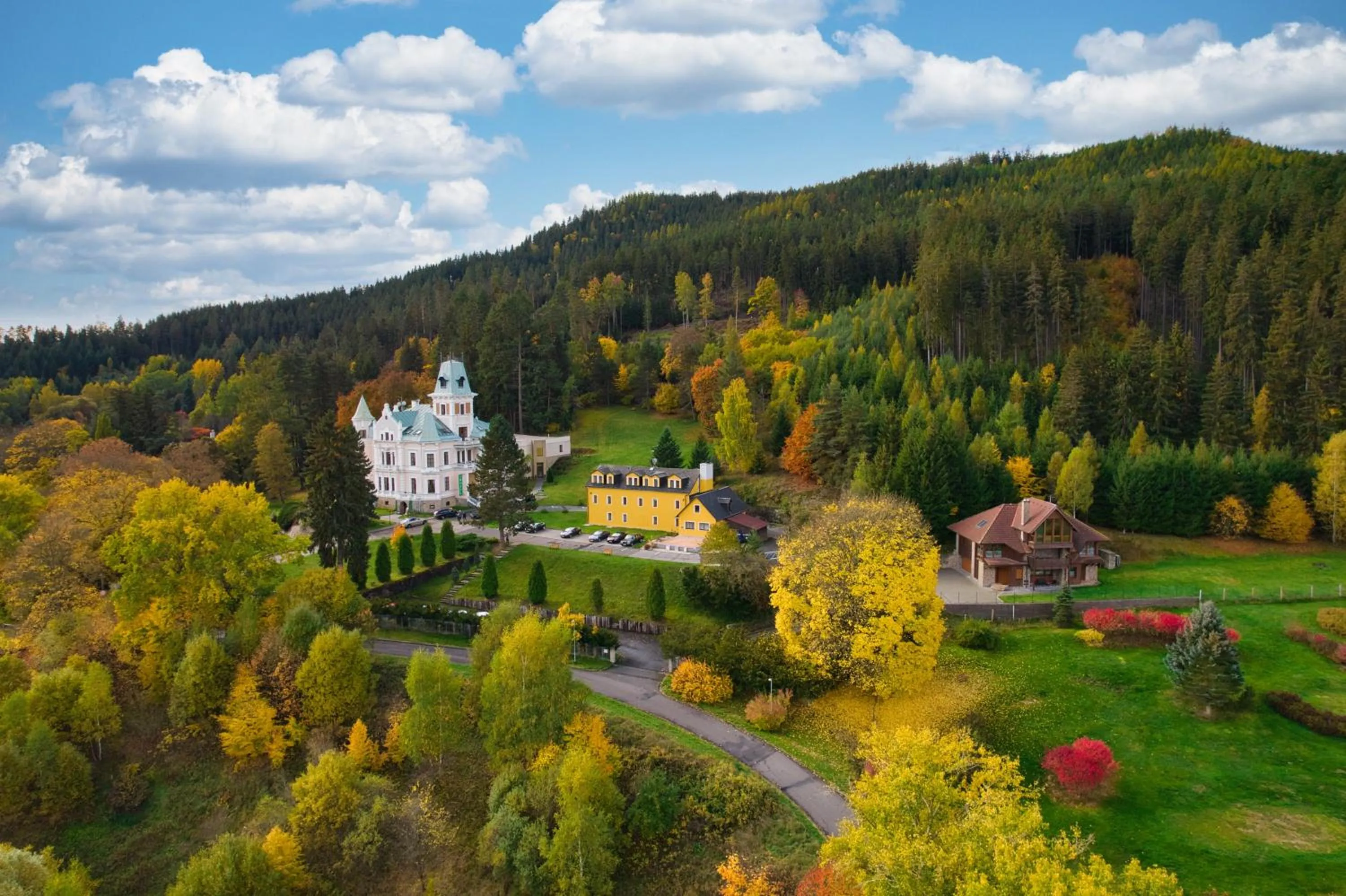 Property building in Hotel Villa Golf Cihelny