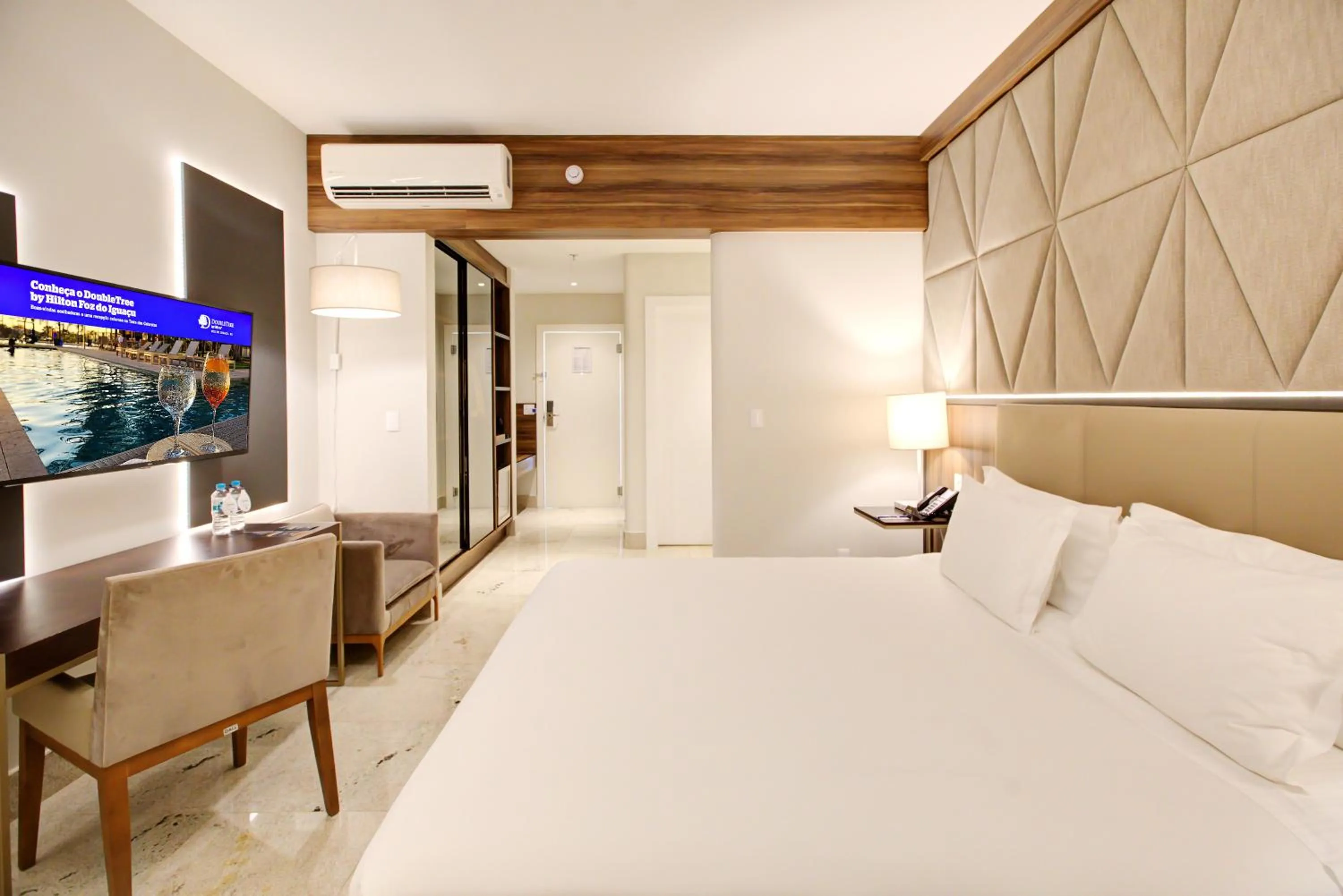 Bed in DoubleTree by Hilton - Resort - Foz do Iguaçu