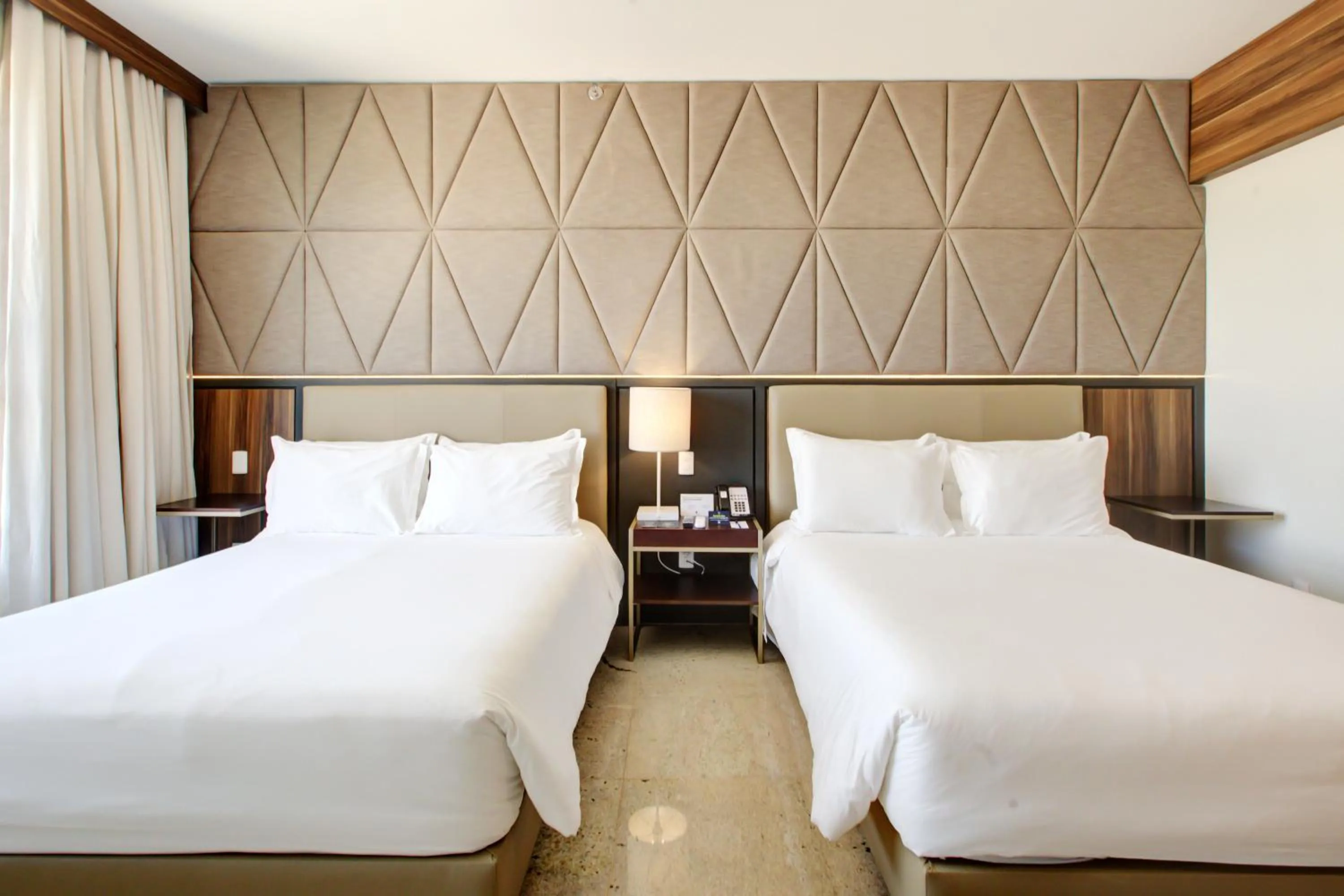 Bed in DoubleTree by Hilton - Resort - Foz do Iguaçu