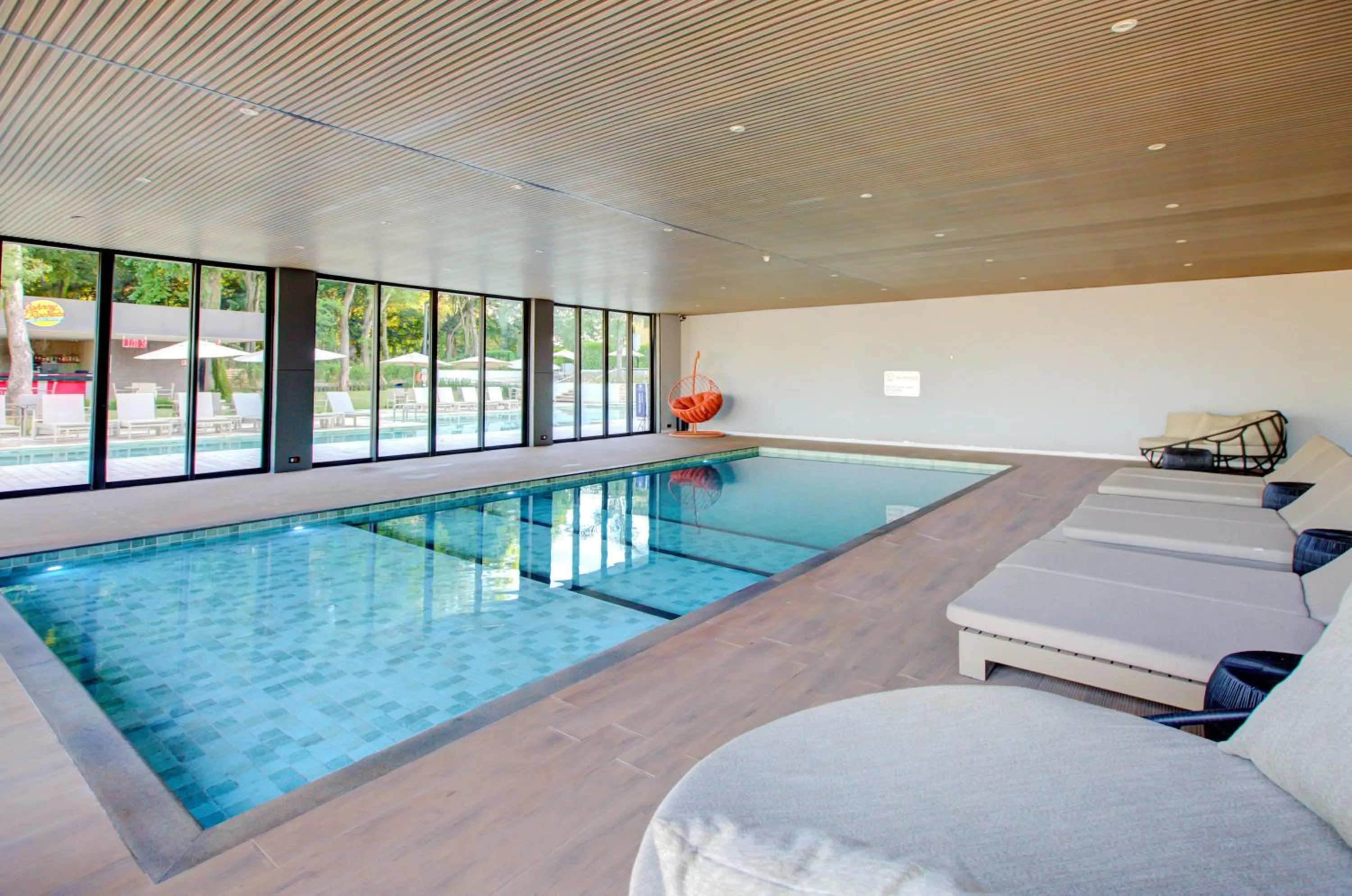 Swimming pool in DoubleTree by Hilton - Resort - Foz do Iguaçu