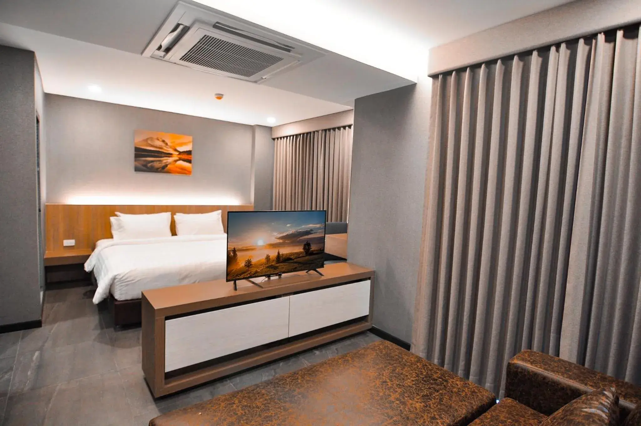 TV and multimedia, Bed in The S Block Condotel TV and multimedia, Bed in The S Block Condotel