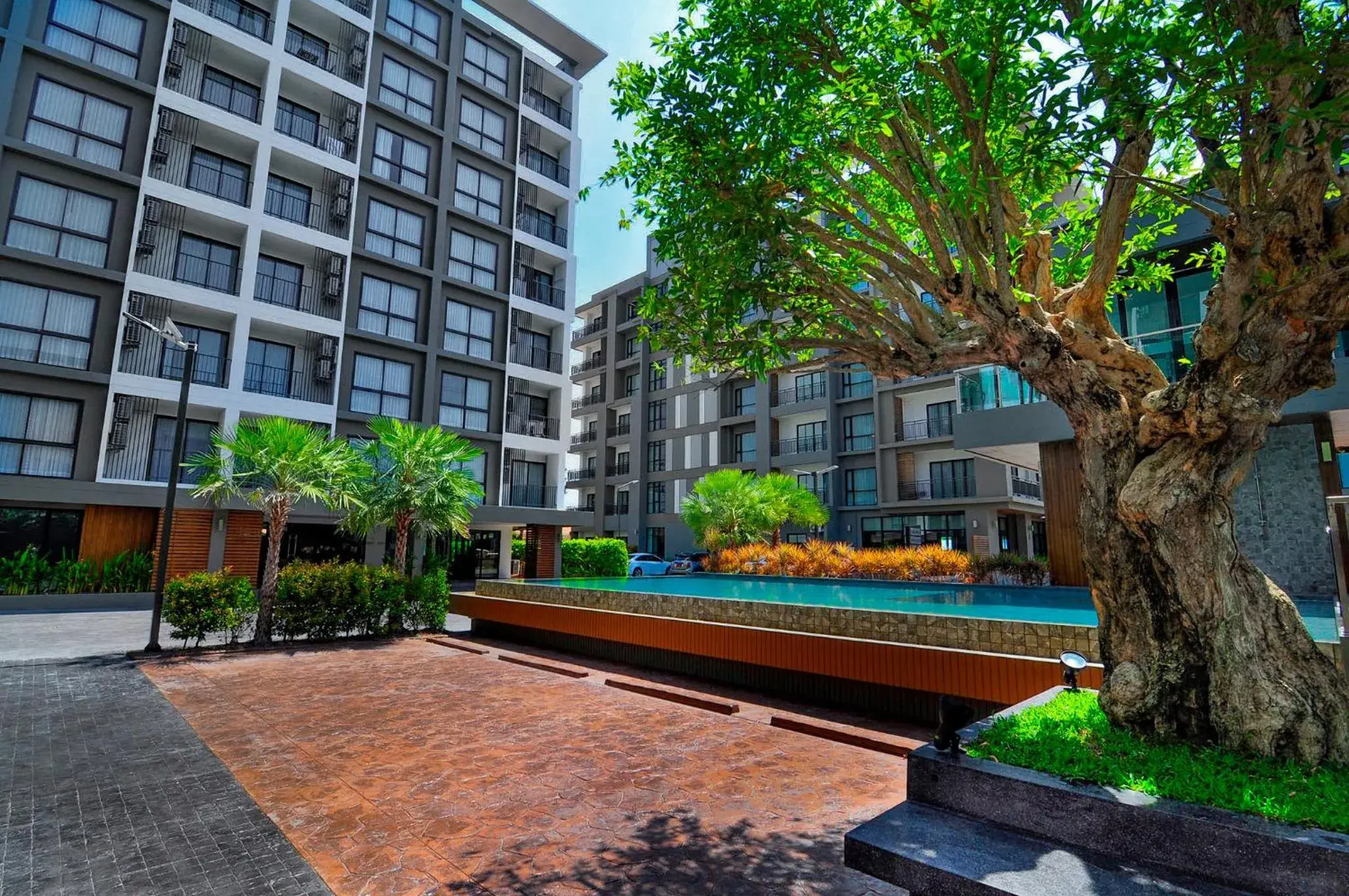 Property building in The S Block Condotel Property building in The S Block Condotel