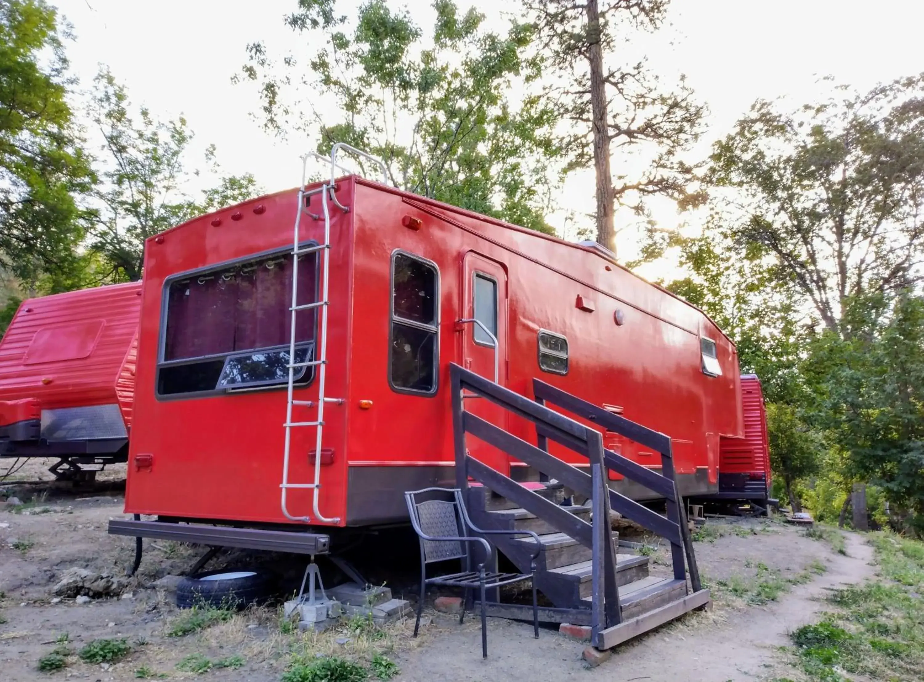 Mobile Home in Quiet Mind Lodge, Spa & Retreat Sequoias Mobile Home in Quiet Mind Lodge, Spa & Retreat Sequoias