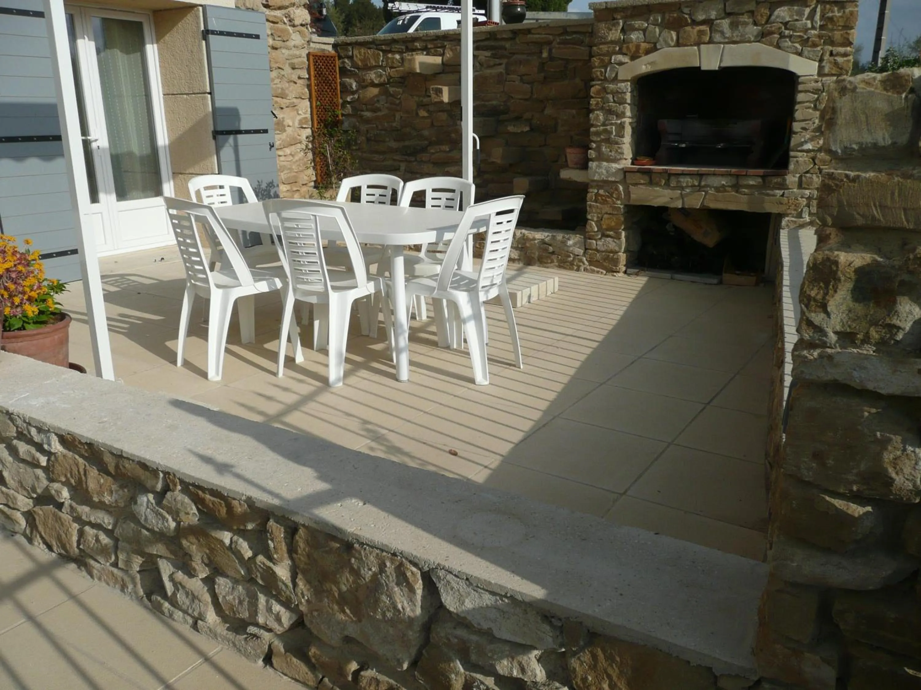 Facade/entrance in GîTE du GOUR du PEYROL