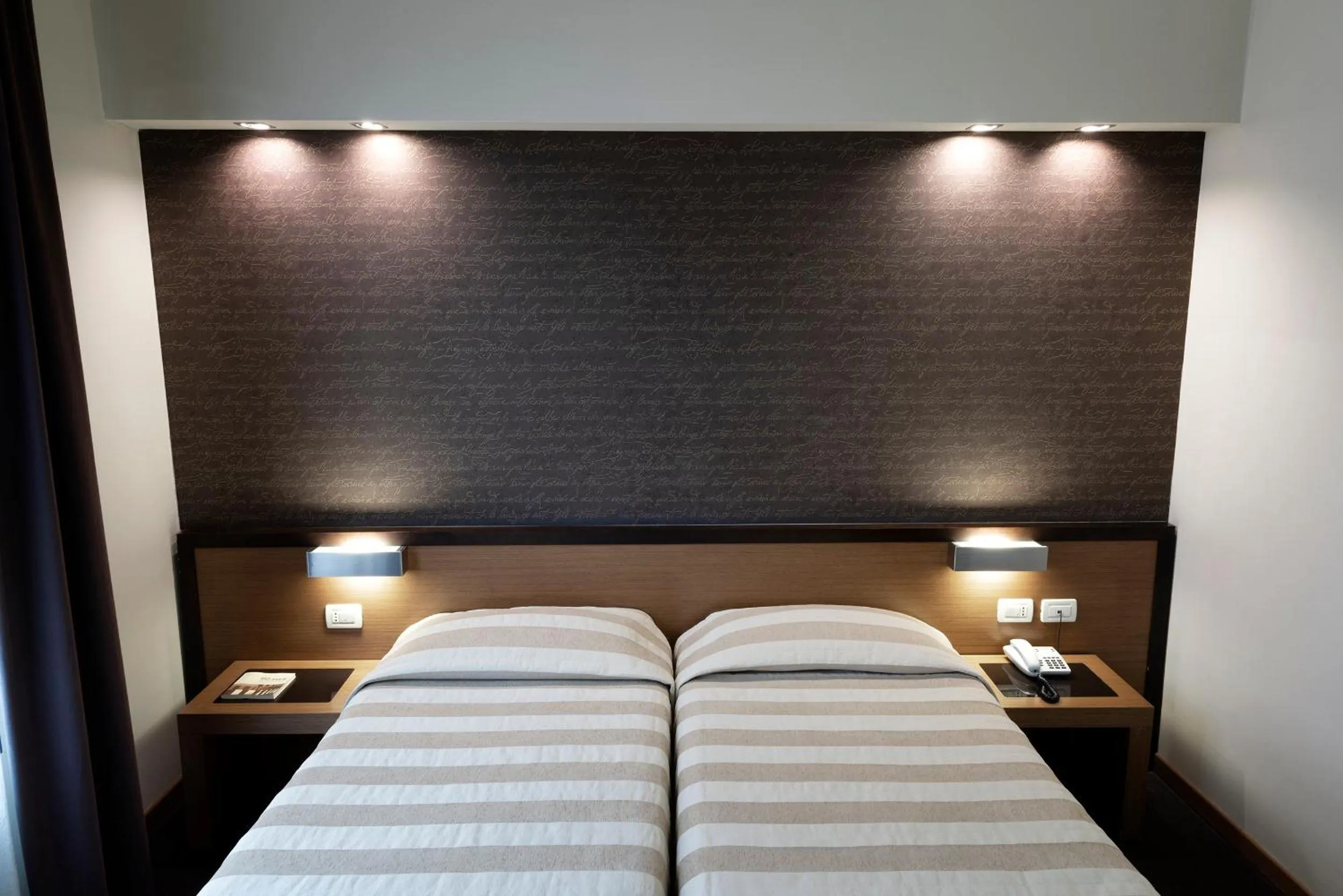 Bedroom, Bed in HC3 Hotel