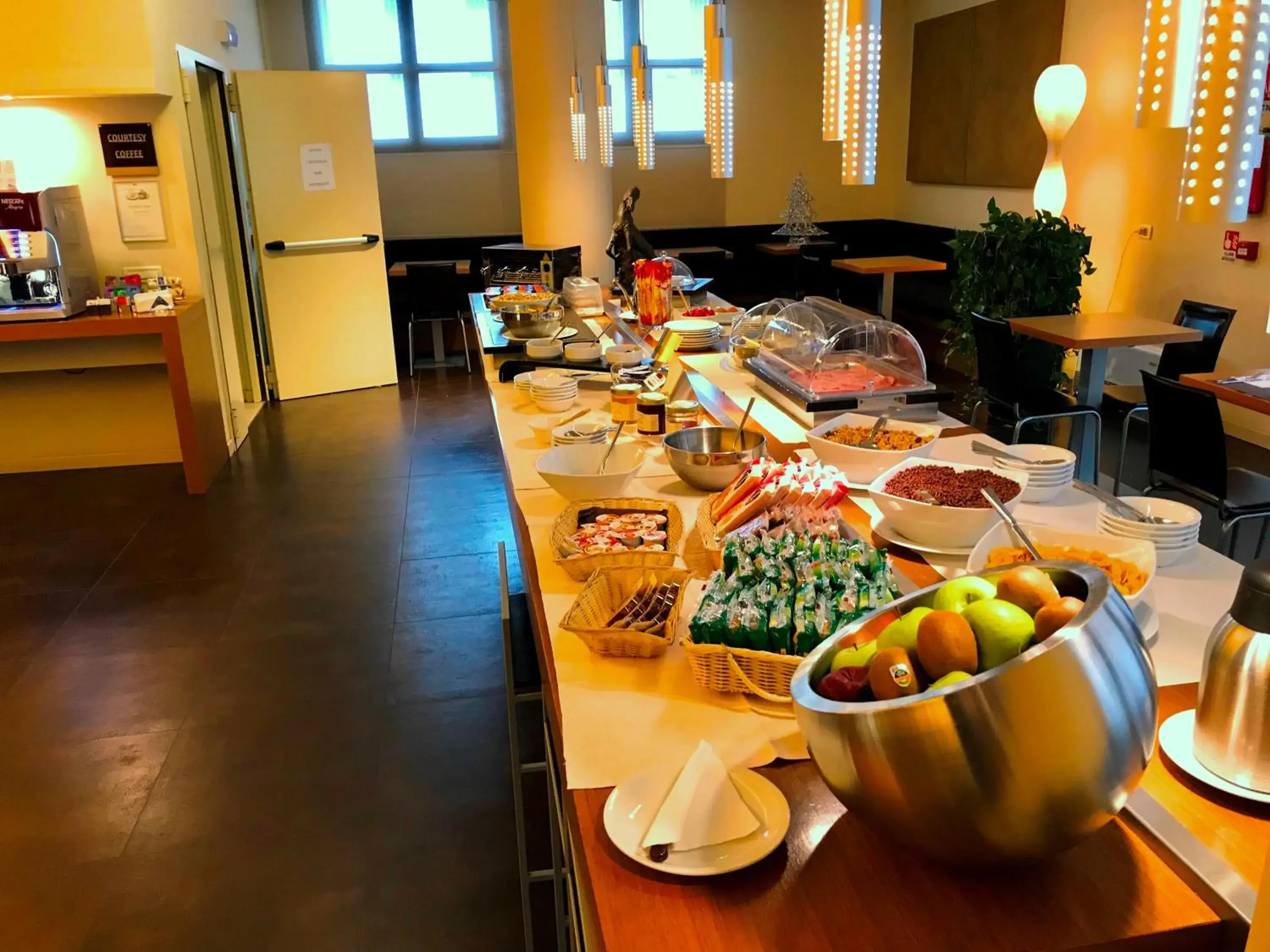 Breakfast in HC3 Hotel Breakfast in HC3 Hotel