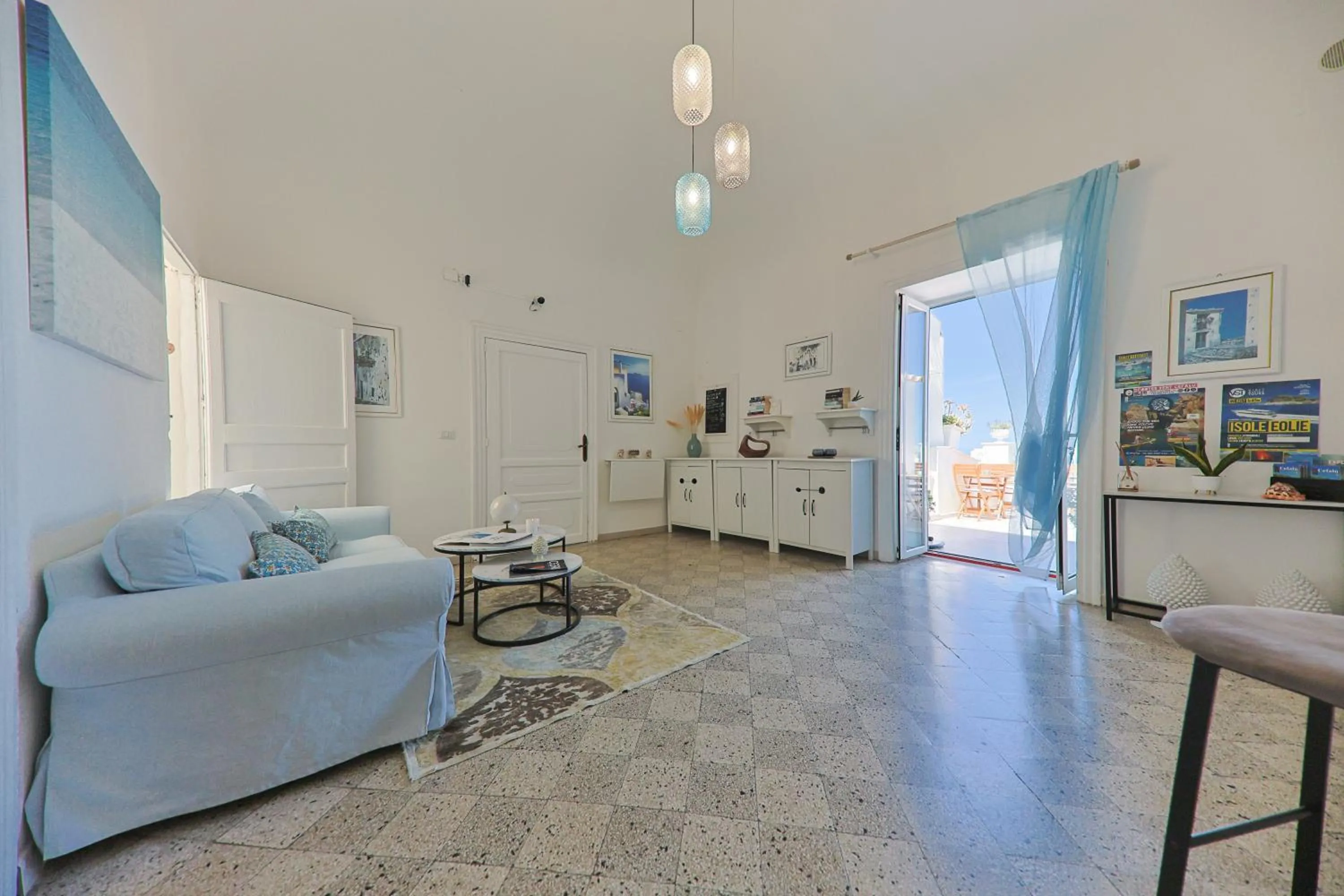 Casanova Rooms and Apartment to Rent