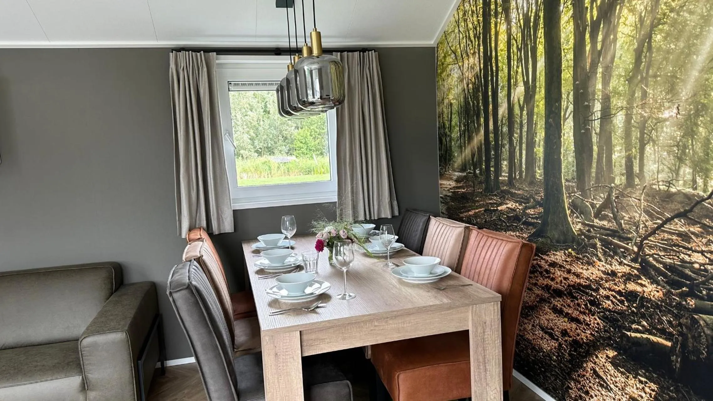Dining area in Waterpark Giethoorn