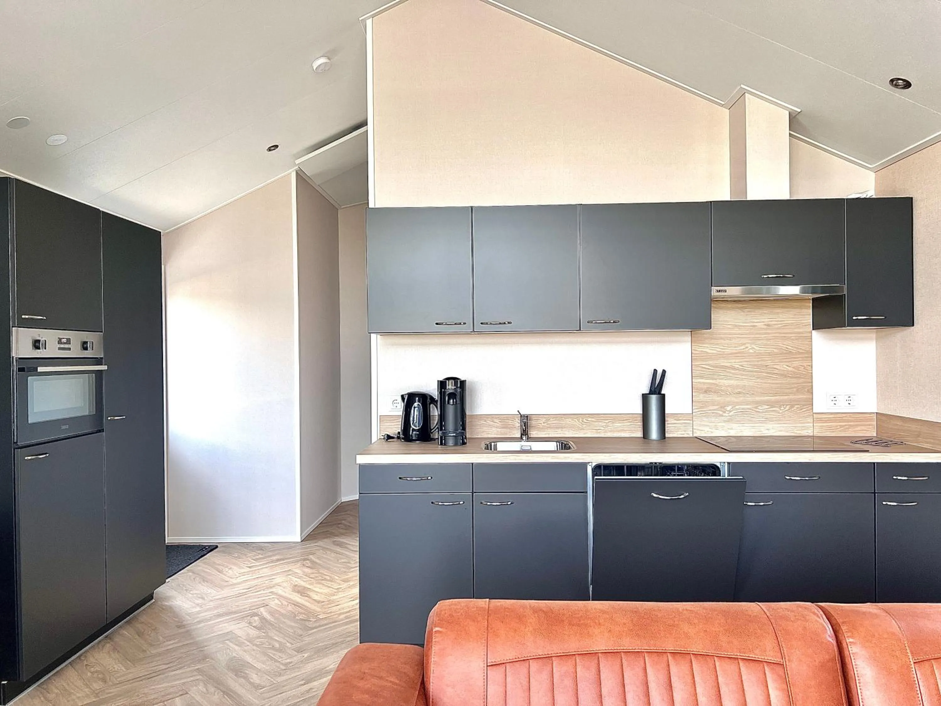 Kitchen or kitchenette in Waterpark Giethoorn