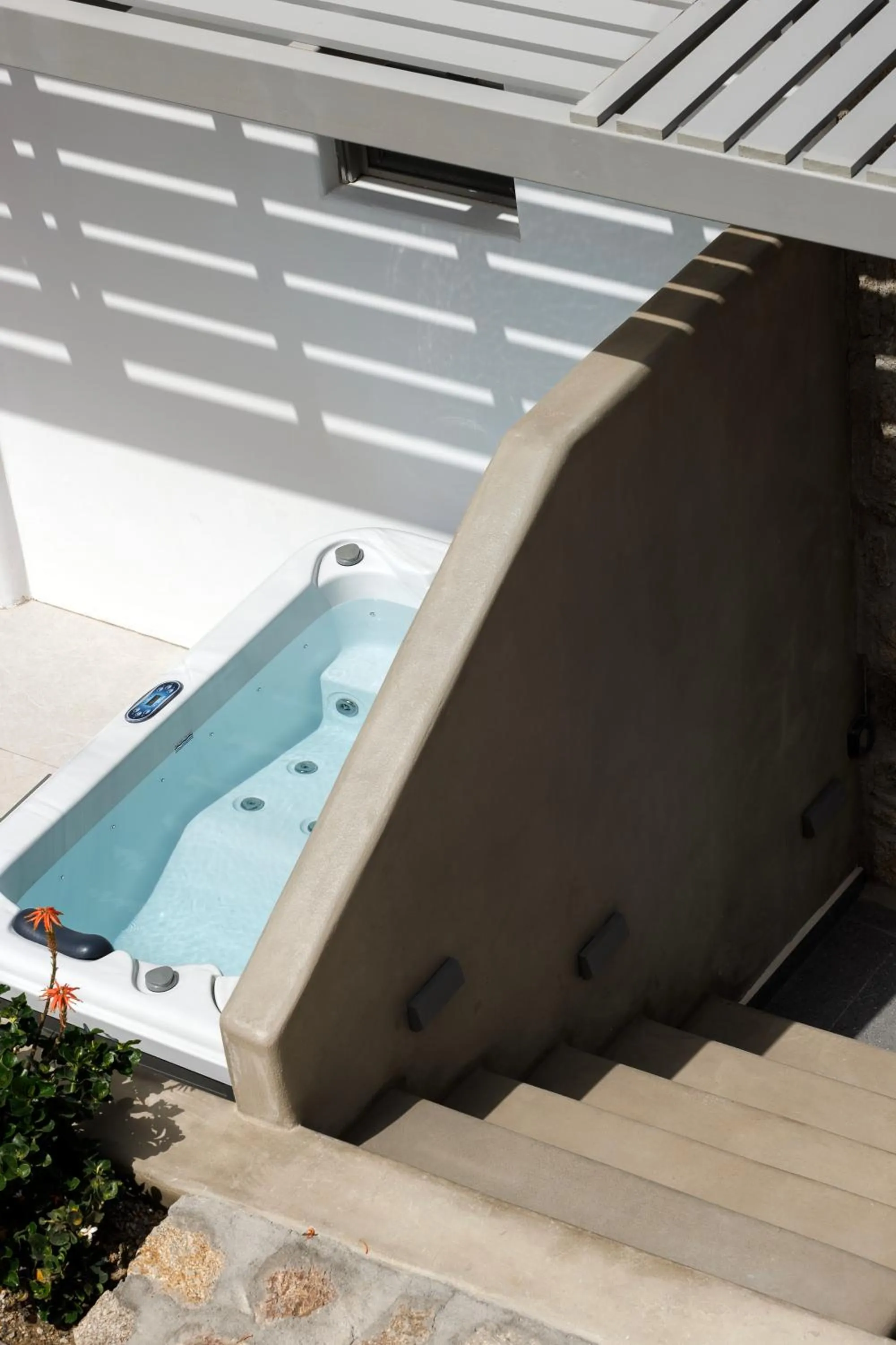 Hot Tub in Ionic Suites