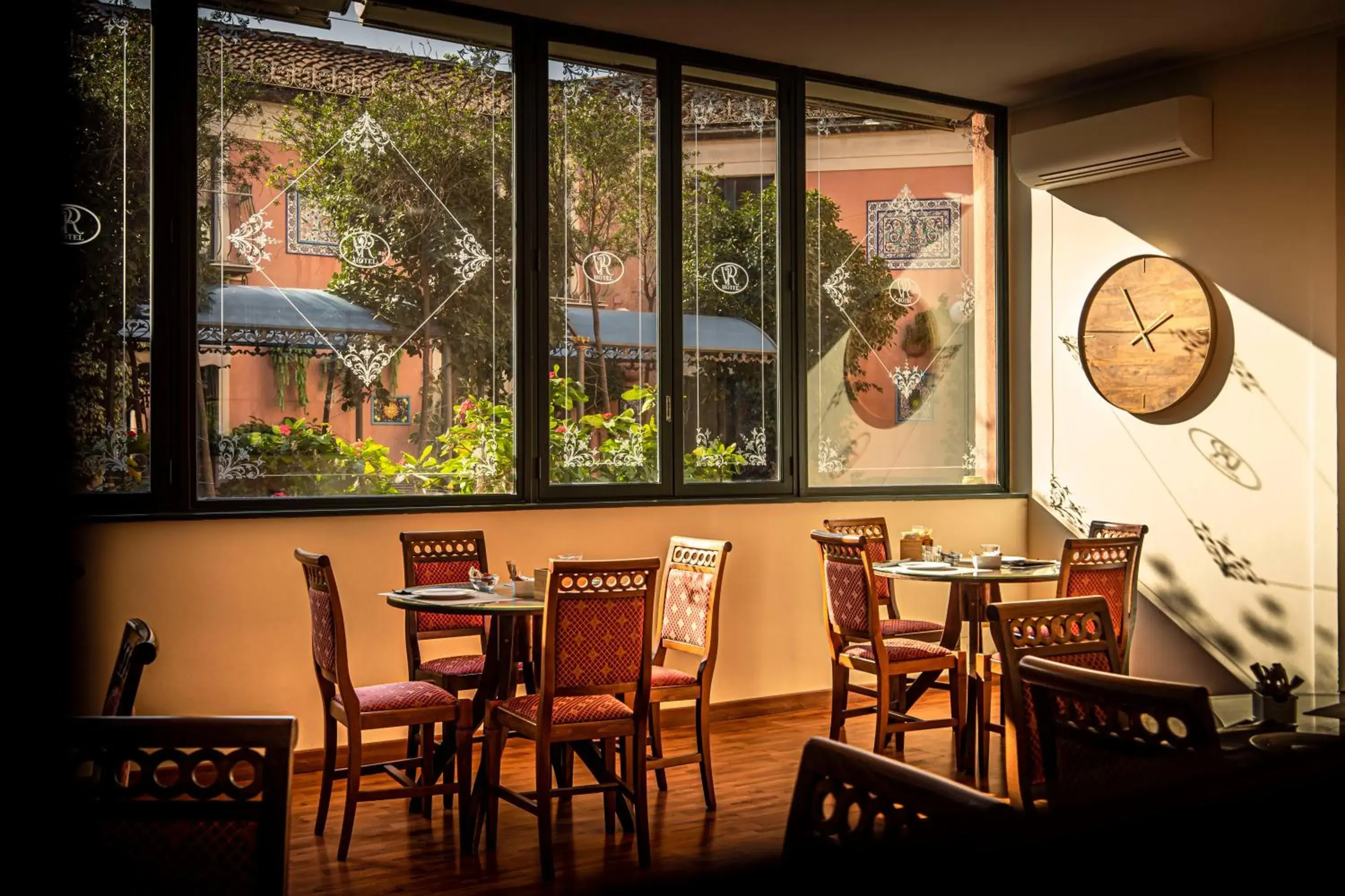 Breakfast in Hotel Villa Romeo Breakfast in Hotel Villa Romeo