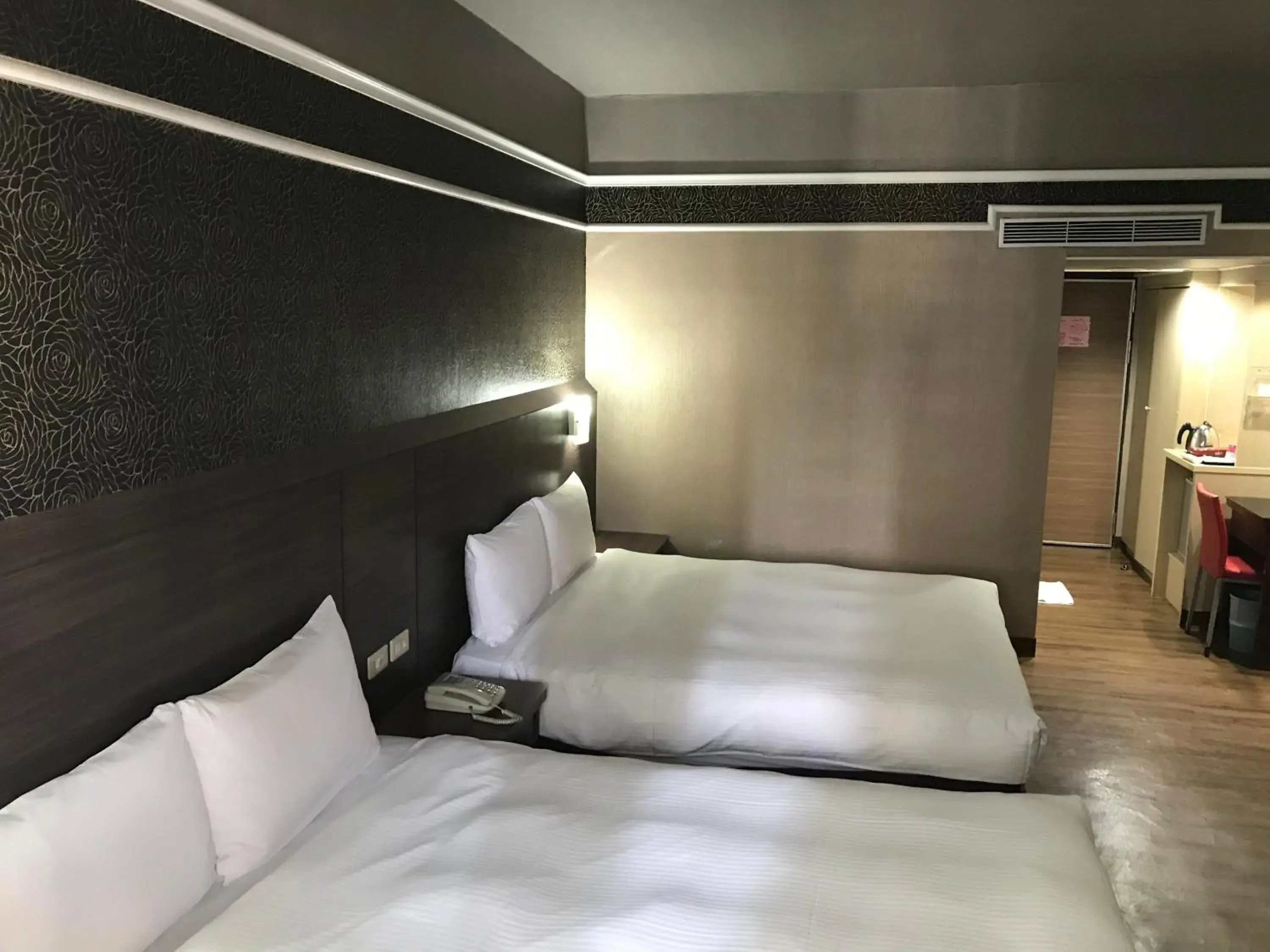 Bed in Long Siang Hotel Bed in Long Siang Hotel